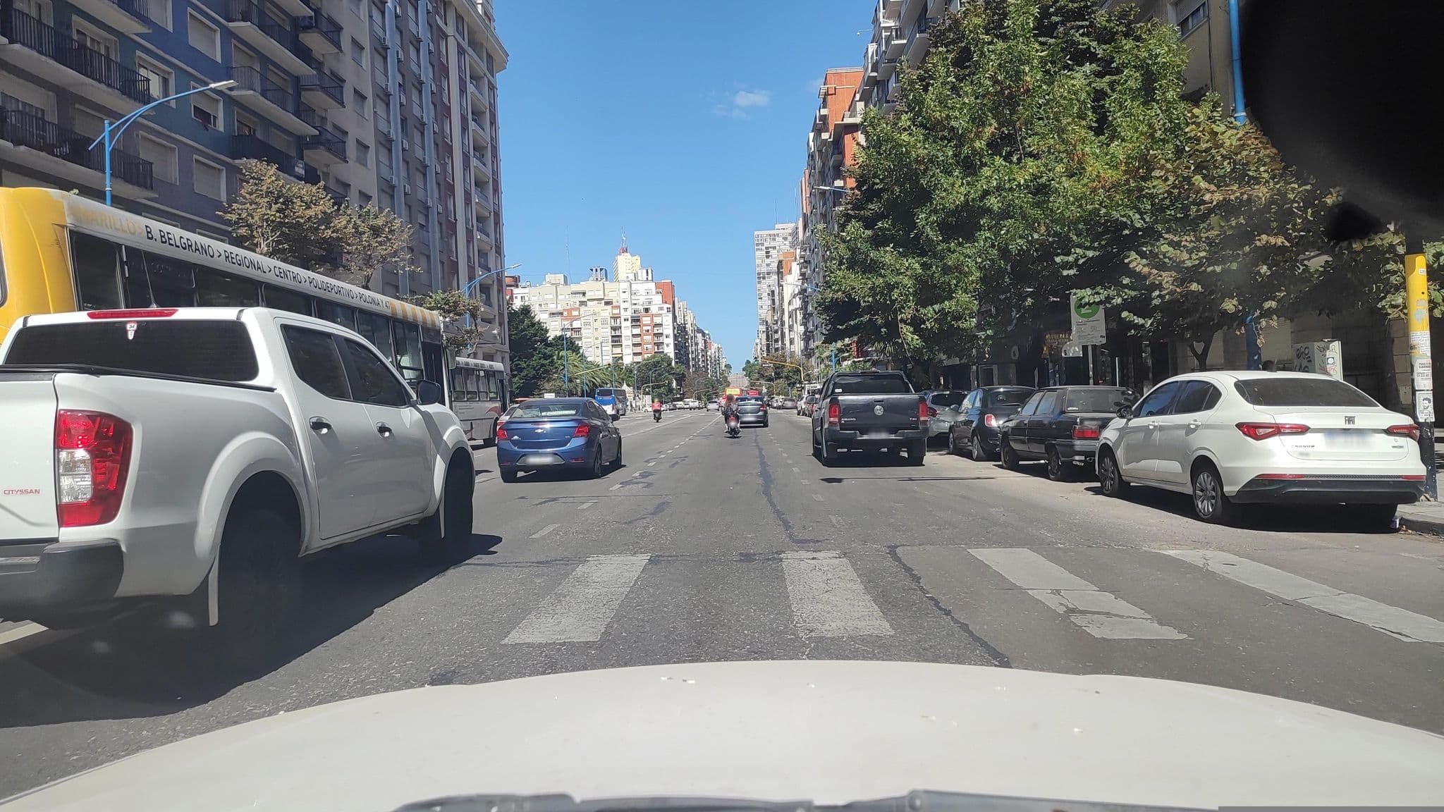 Street view near Facón del Mar, Mar del Plata — © Kaart_Local (CC BY-SA · Mapillary)