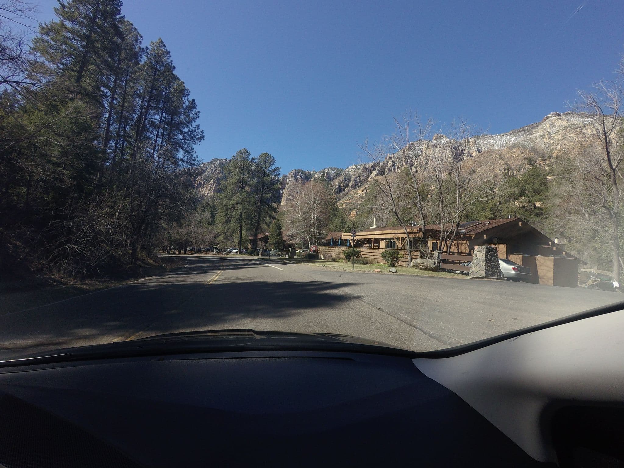Street view near Junipine, Sedona — © hshearer (CC BY-SA · Mapillary)