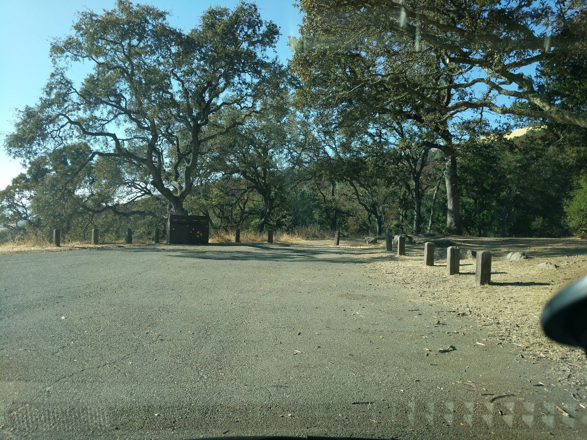 Street view near Barbecue Terrace Horse Camp, Diablo — © daryldarko (CC BY-SA · Mapillary)