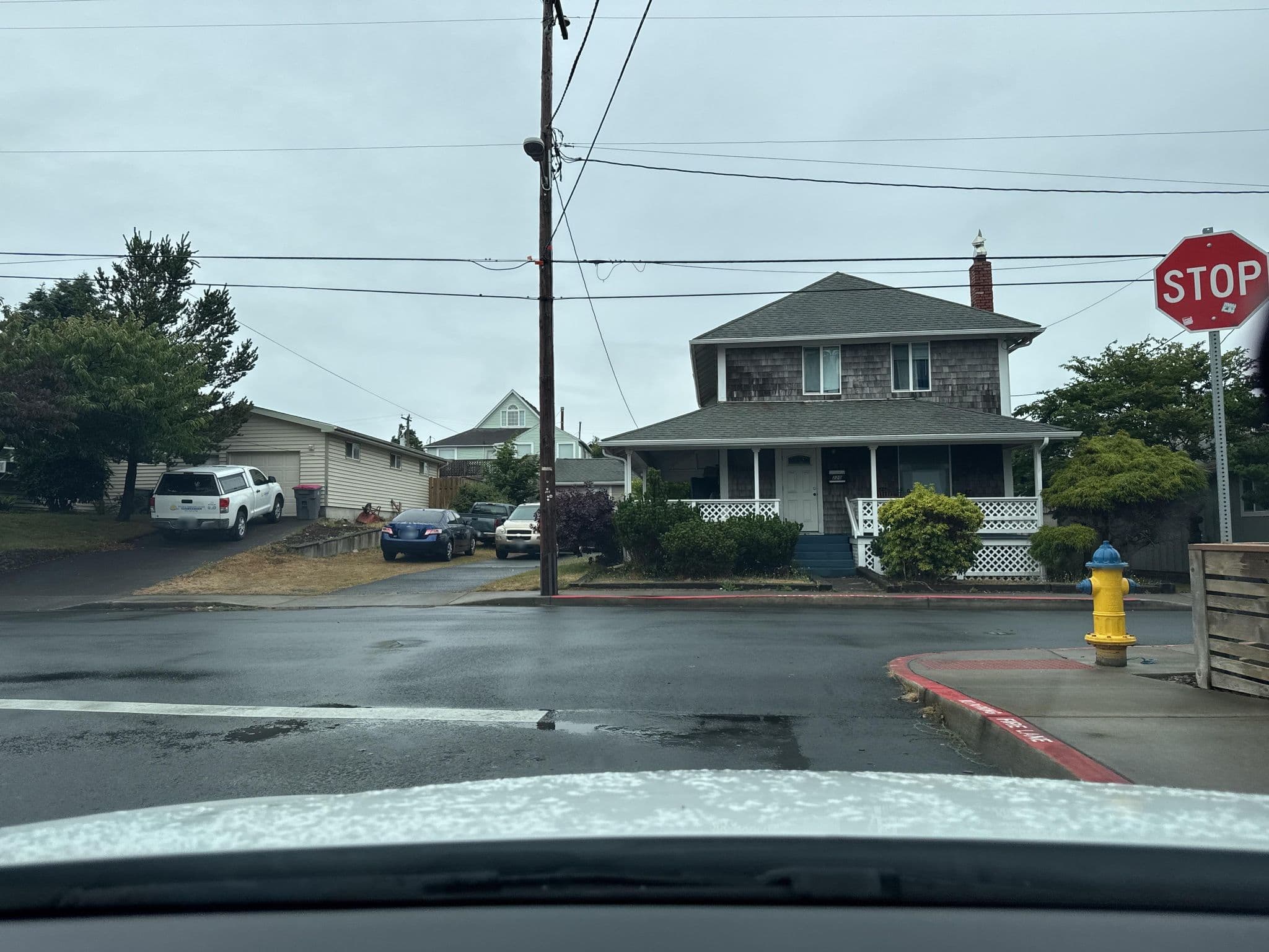 Street view near Hillcrest Inn, Gearhart — © quickness805 (CC BY-SA · Mapillary)
