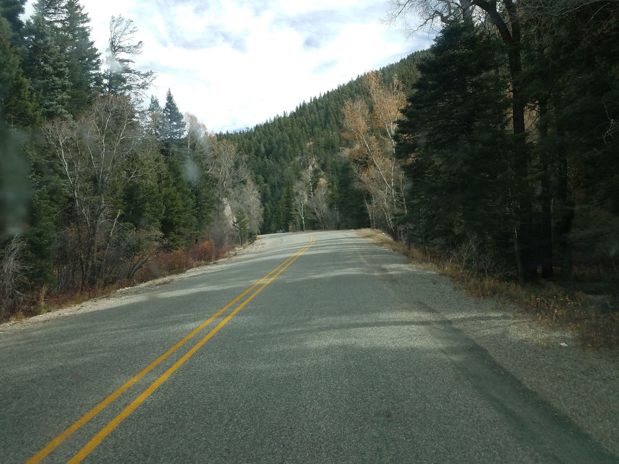 Street view near Cuchilla Campground, Arroyo Seco — © jbthemilker (CC BY-SA · Mapillary)