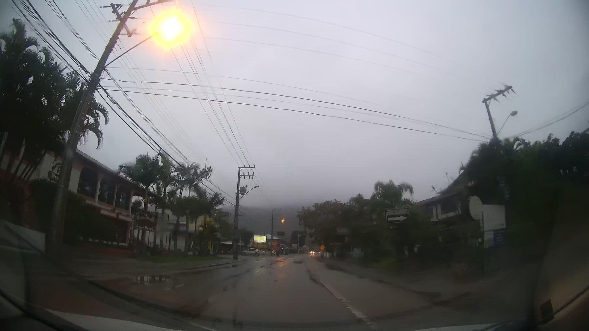 Street view near La Alhambra Apart Hotel, Governador Celso Ramos — © marciosampaio (CC BY-SA · Mapillary)