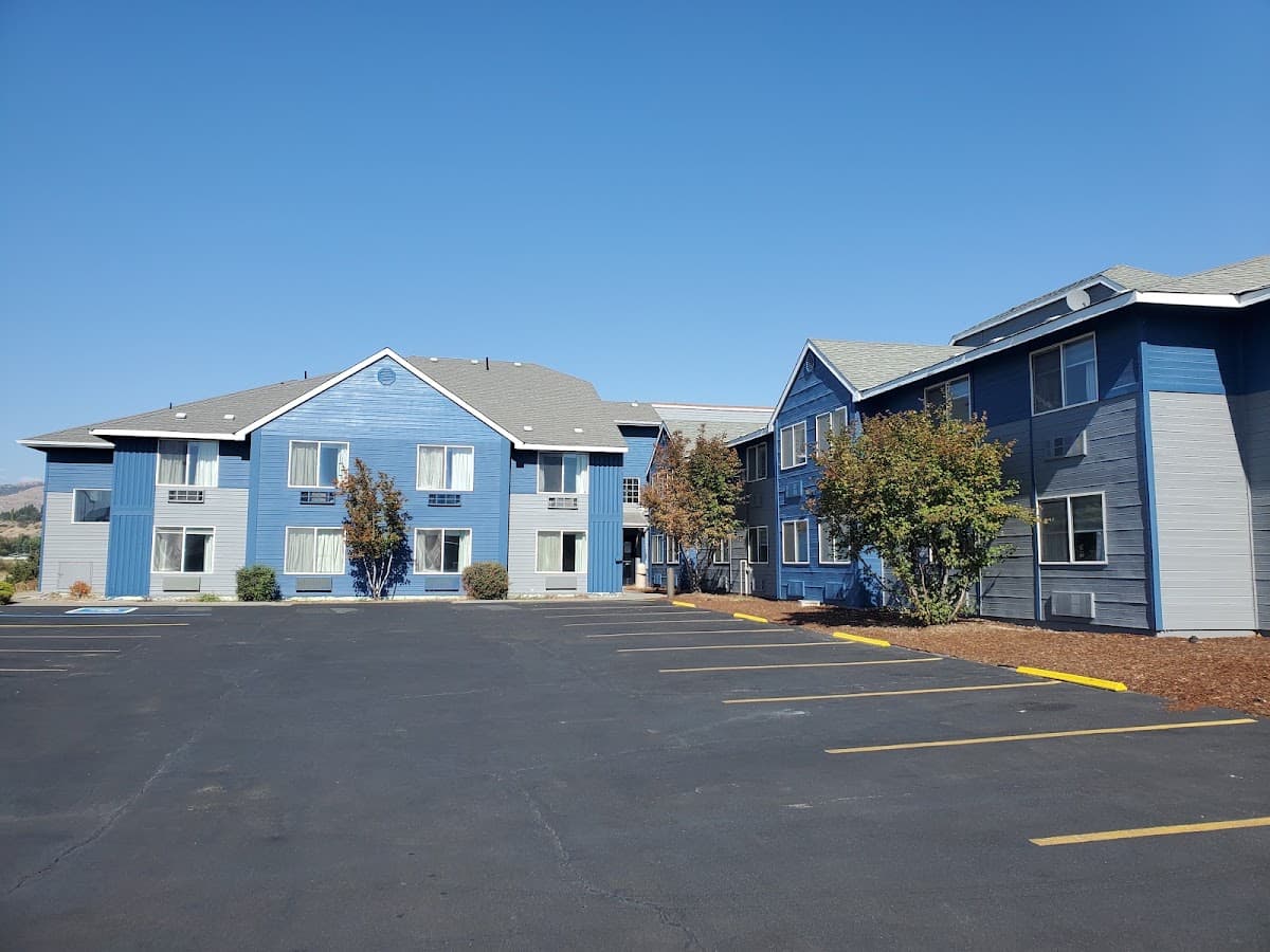 Omak Inn, Motel in Omak