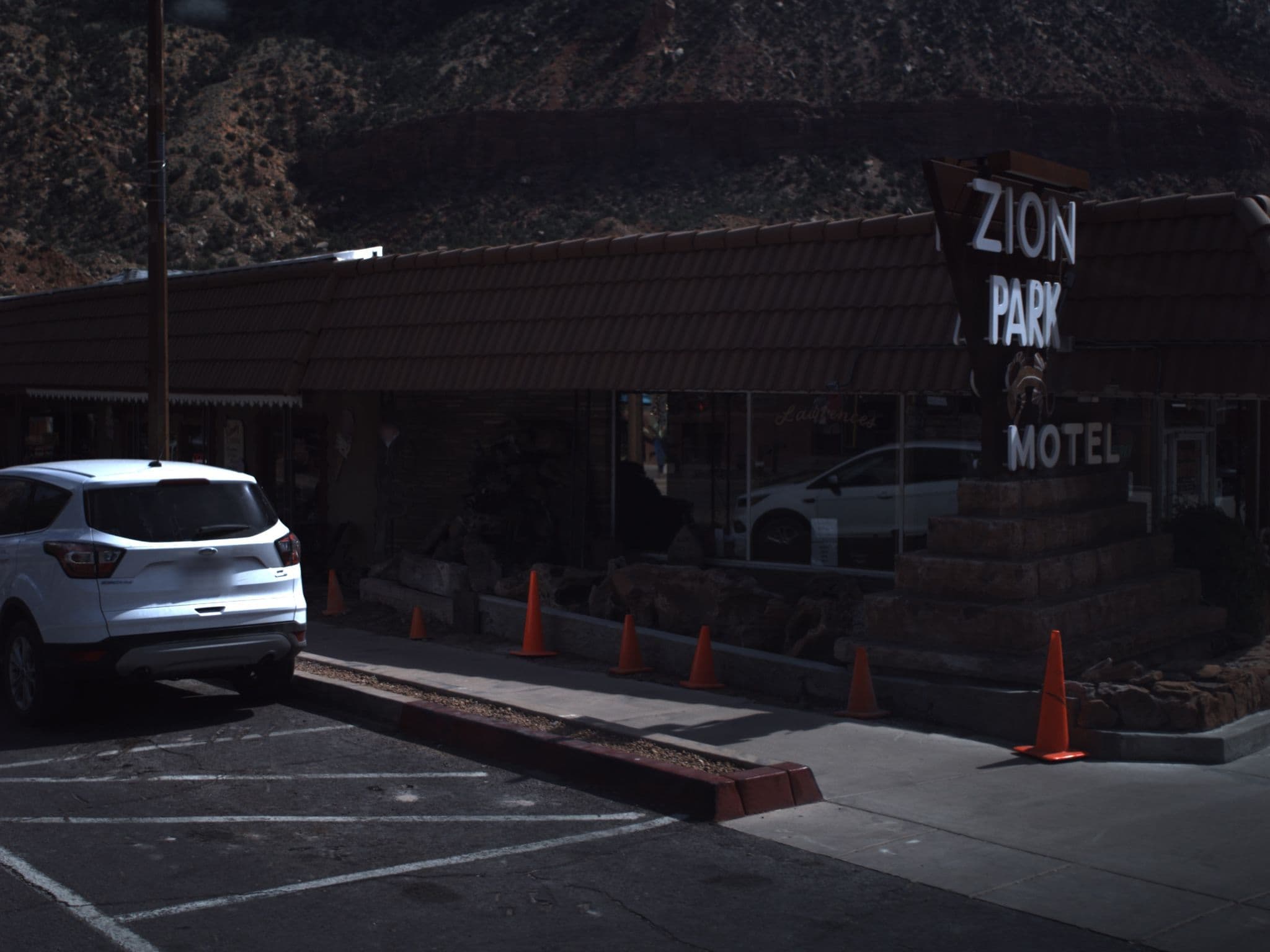 Street view near Zion Park Motel, Hildale — © asellars (CC BY-SA · Mapillary)