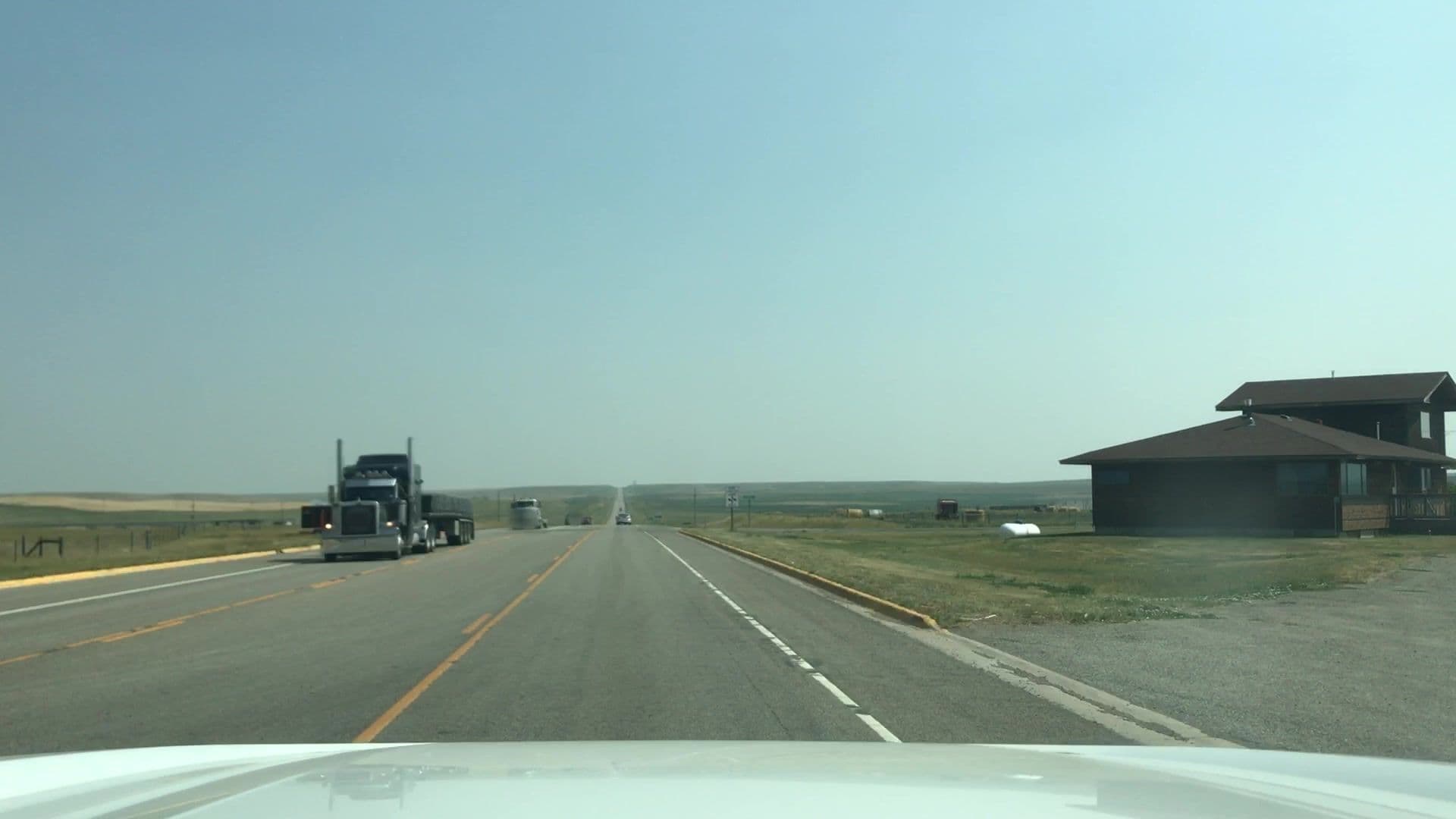 Street view near Runway Motel, Fort Benton — © lvl5 (CC BY-SA · Mapillary)
