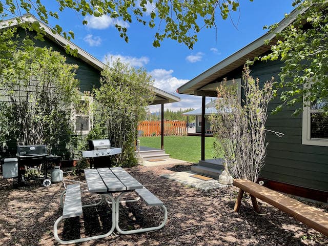 Pinedale's Cozy Cabins, Hotel in Pinedale