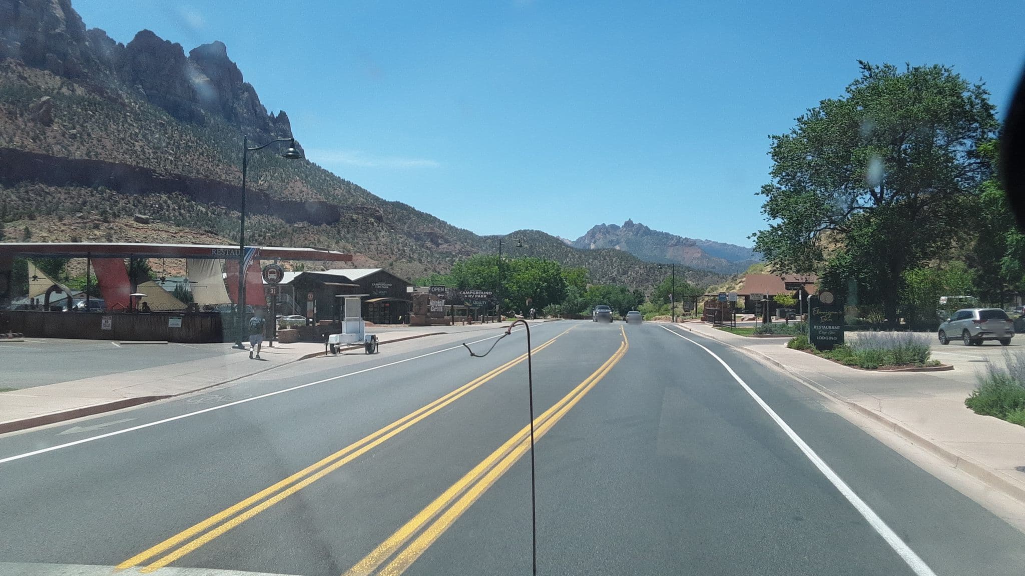 Street view near Flanigan's Inn, Hildale — © jbthemilker (CC BY-SA · Mapillary)