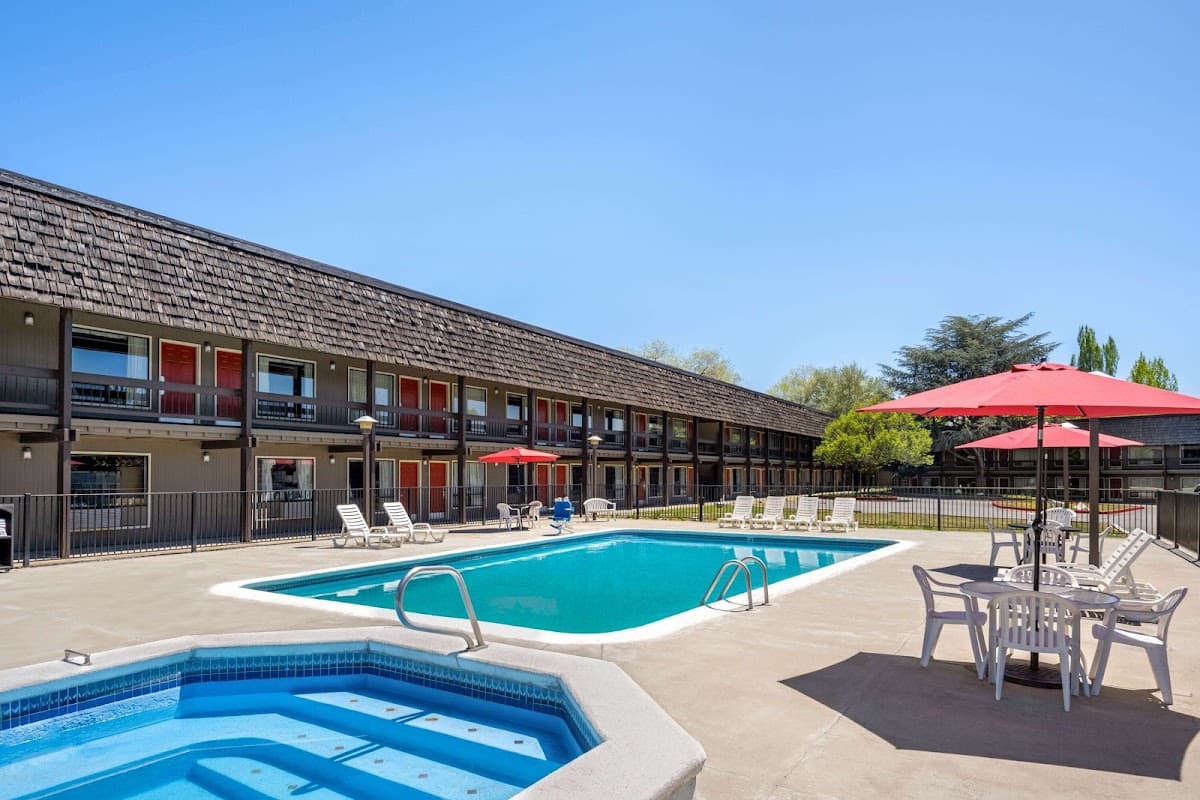 Days Inn Klamath Falls, Hotel in Altamont