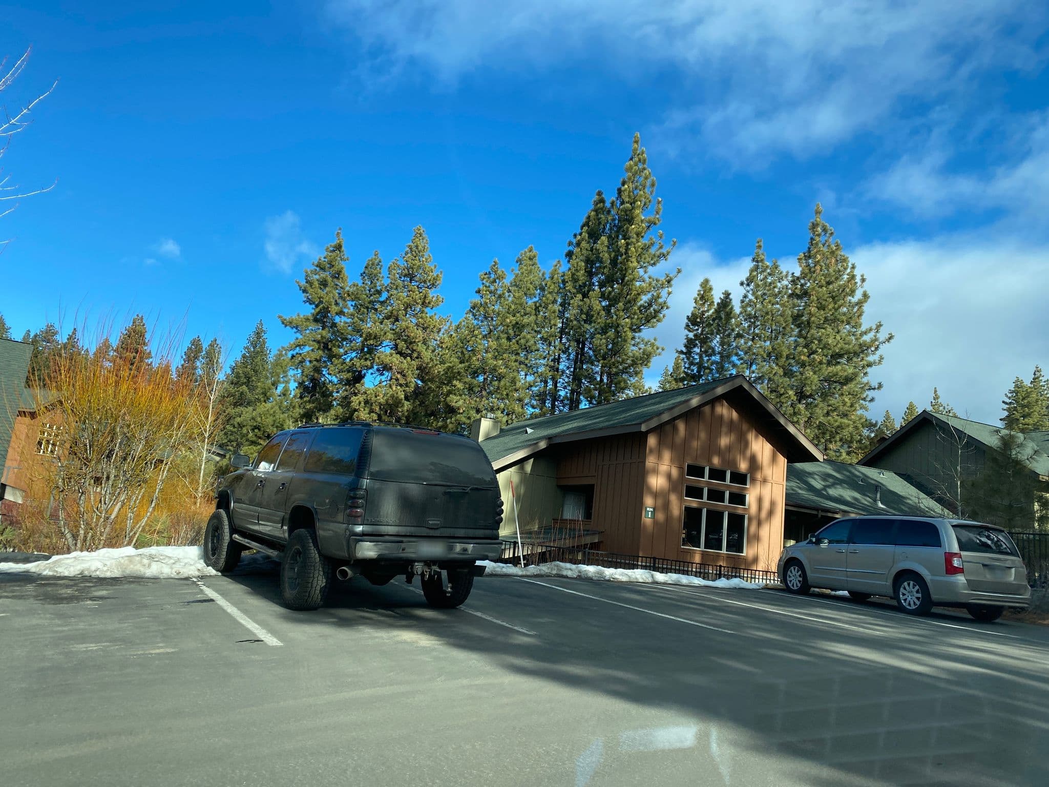 Street view near WorldMark South Shore, Kingsbury — © brian7760 (CC BY-SA · Mapillary)