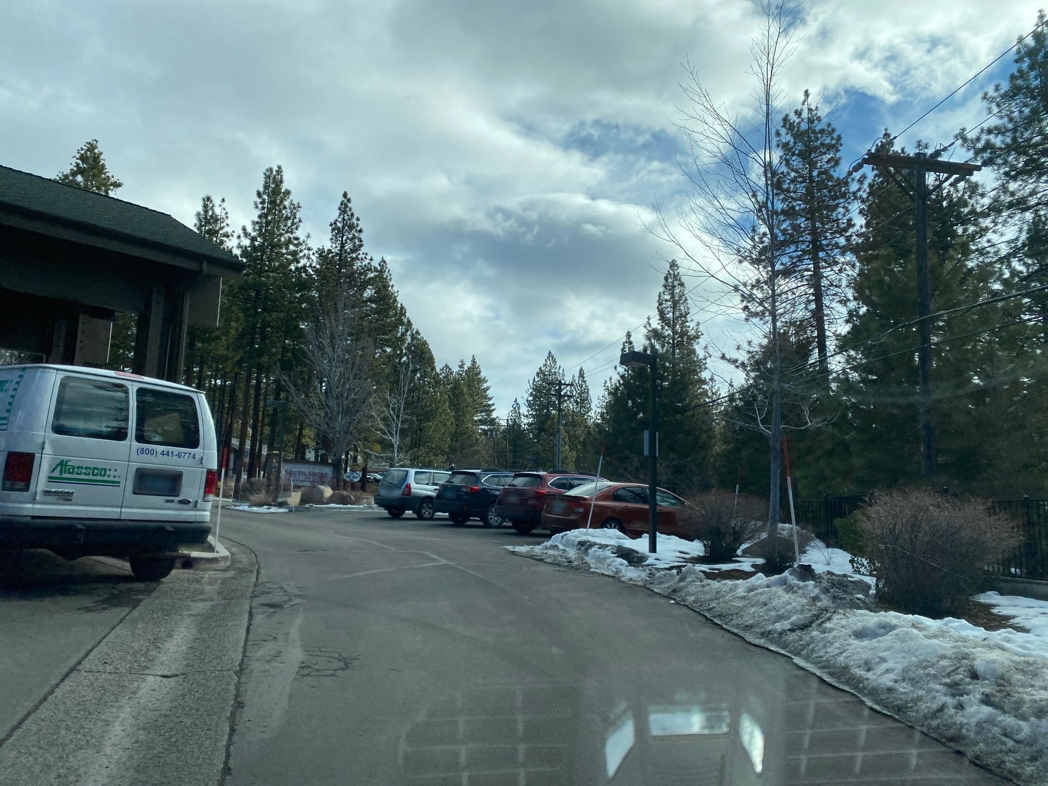 Street view near Wyndham South Shore in Zephyr Cove, Kingsbury — © brian7760 (CC BY-SA · Mapillary)