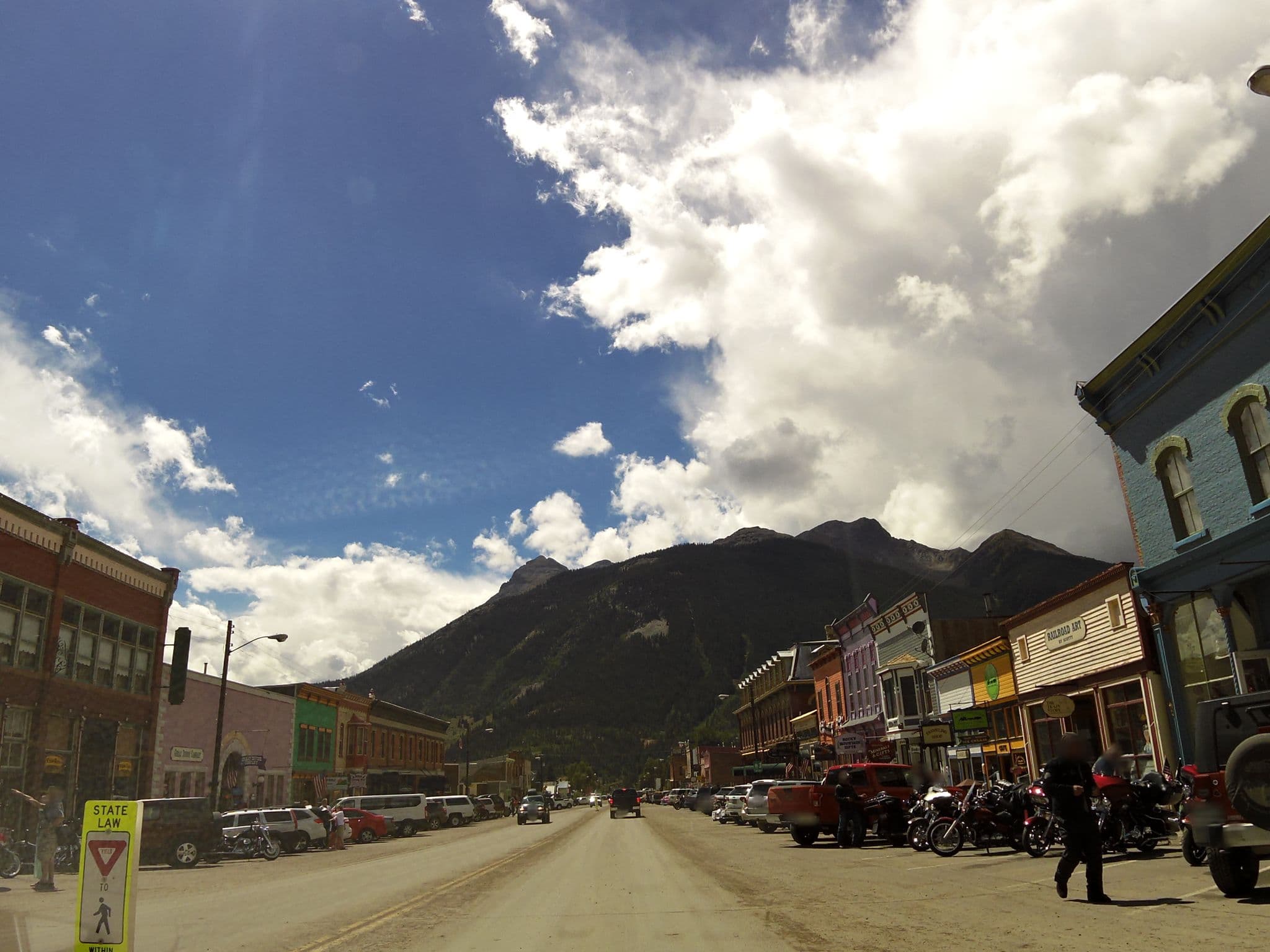 Street view near Smedleys Suites, Telluride — © andrewsnow (CC BY-SA · Mapillary)