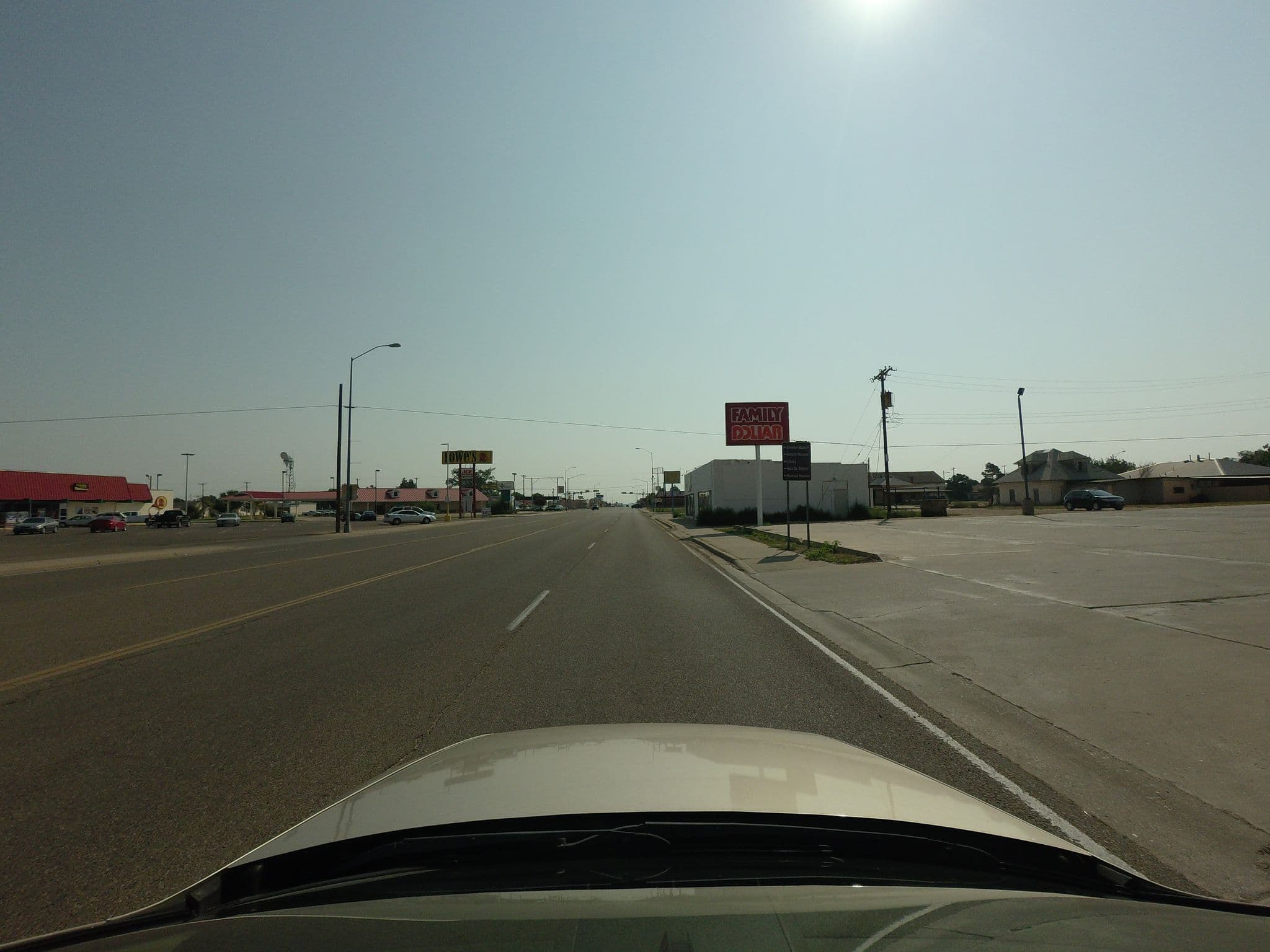 Street view near Tristar Inn Xpress, Tucumcari — © srhewett21 (CC BY-SA · Mapillary)
