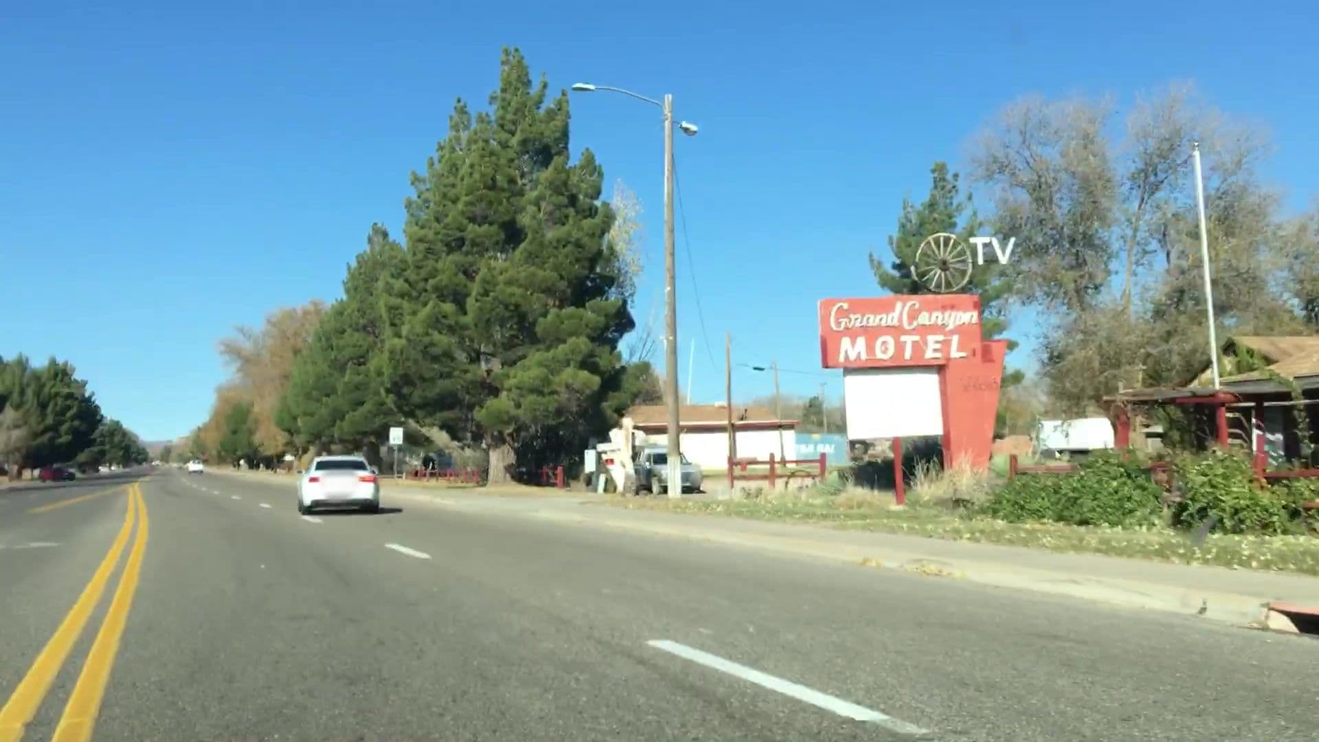Street view near Grand Canyon Motel, Kanab — © lvl5 (CC BY-SA · Mapillary)