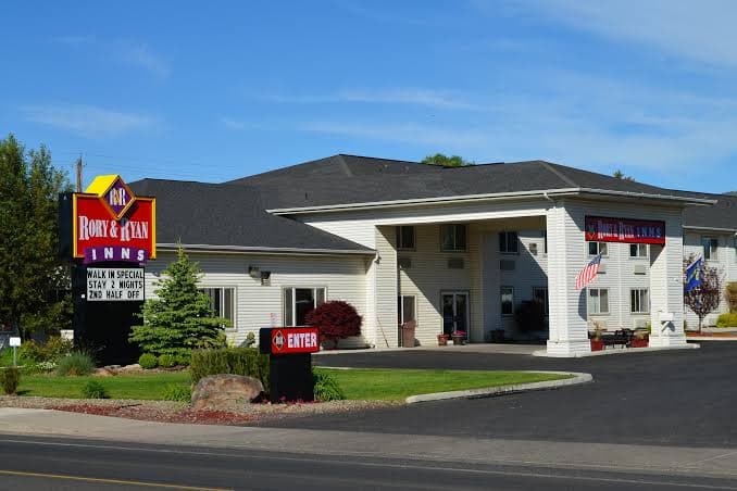 Rory and Ryan Inn, Motel in Hines