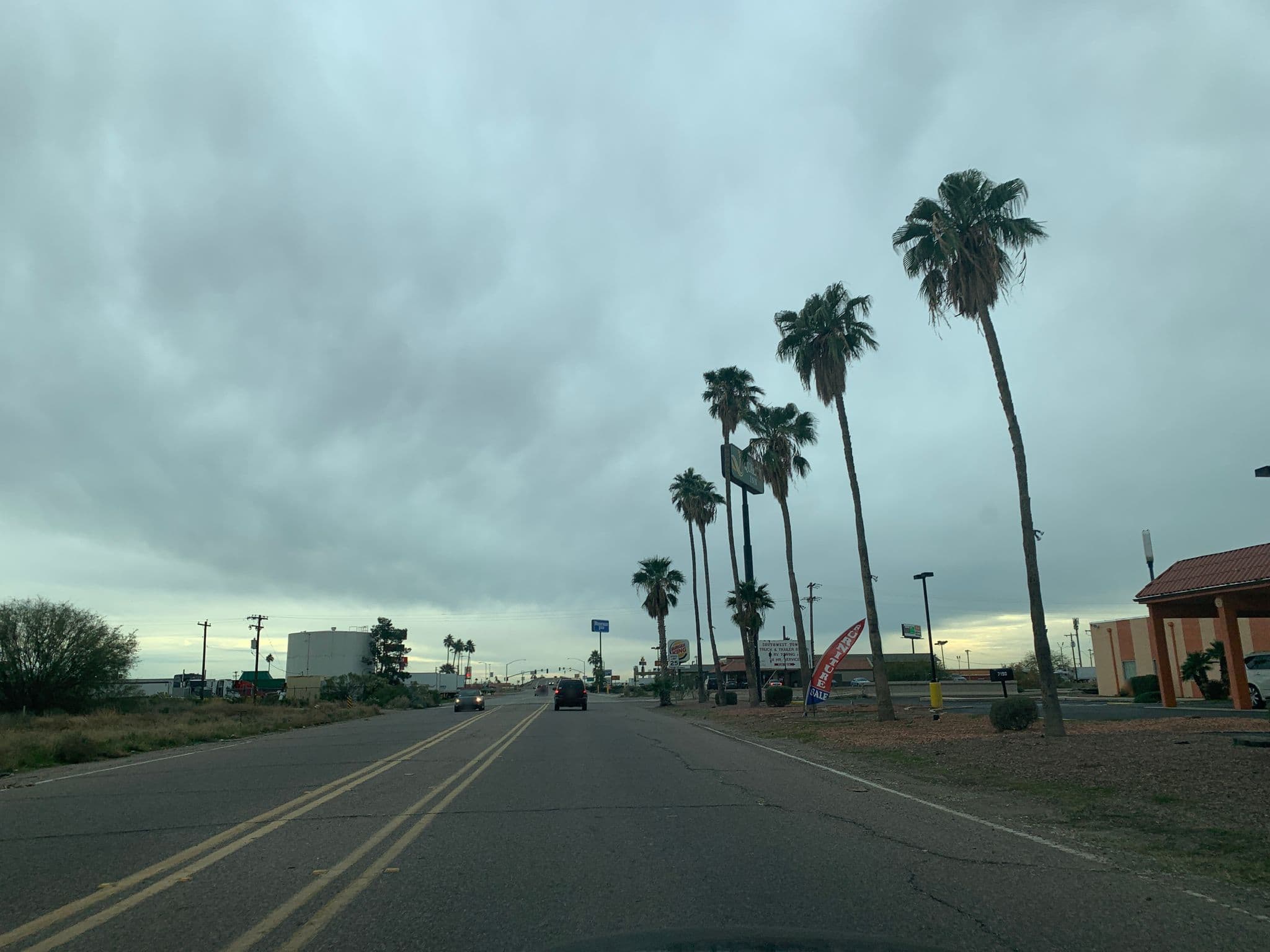 Street view near Quality Inn, Arizona City — © wb1960 (CC BY-SA · Mapillary)