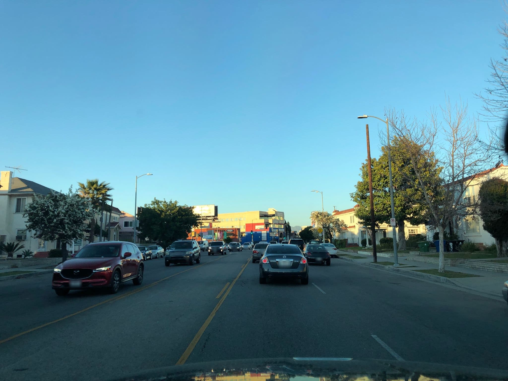 Street view near LA Comfortable house (korean), Koreatown — © cfwarren3 (CC BY-SA · Mapillary)