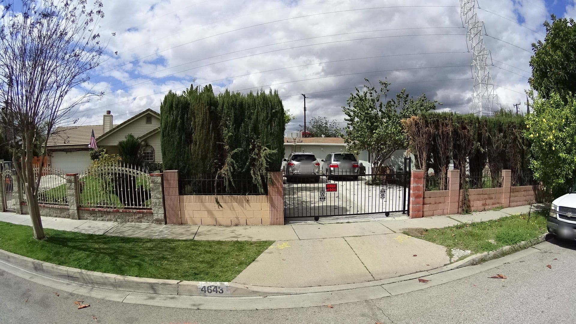 Street view near DAD's Camping, Baldwin Park — © marker_geo (CC BY-SA · Mapillary)