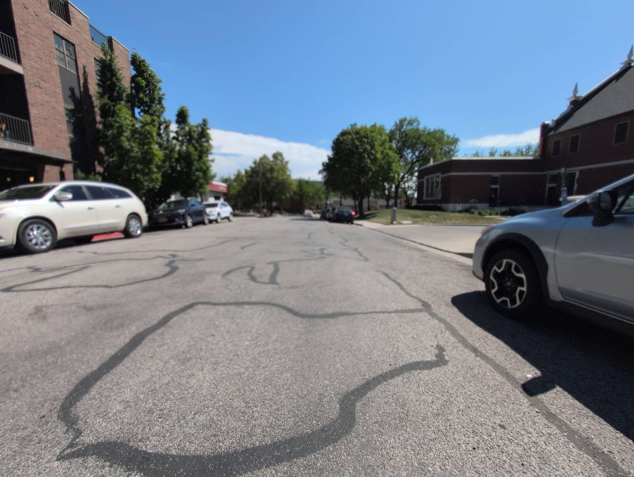 Street view near Sugarhouse Apartments, South Salt Lake — © troysalt (CC BY-SA · Mapillary)