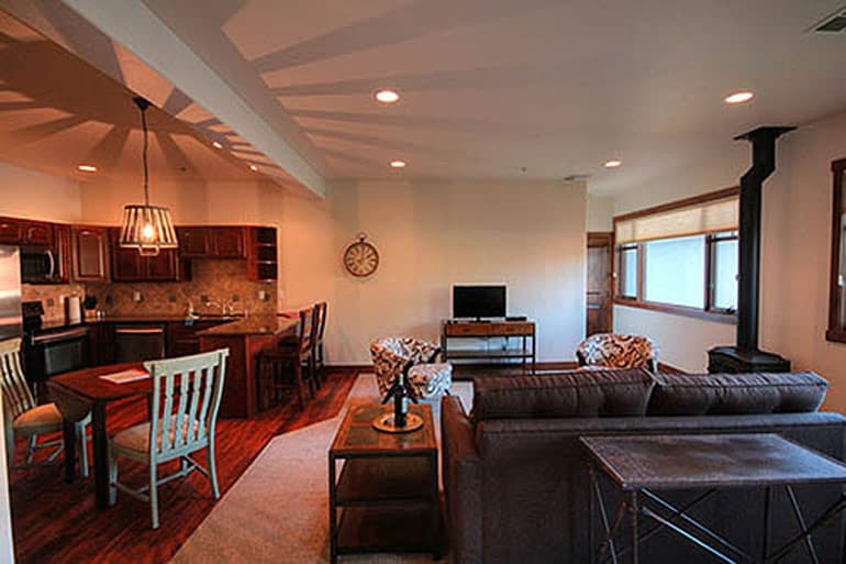Whitefish Downtown Suites, Serviced Apartment in Whitefish
