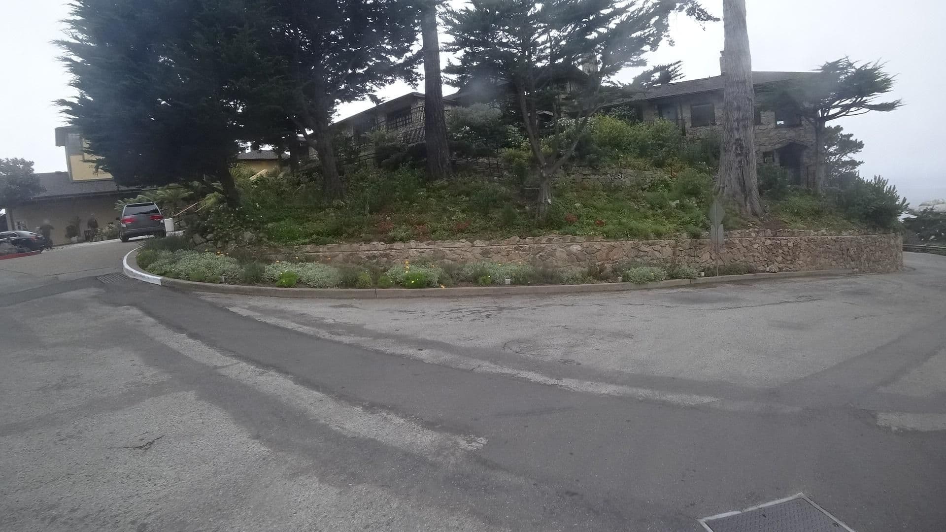 Street view near Highlands Inn, A Hyatt Residence Club, Carmel-by-the-Sea — © marker_geo (CC BY-SA · Mapillary)
