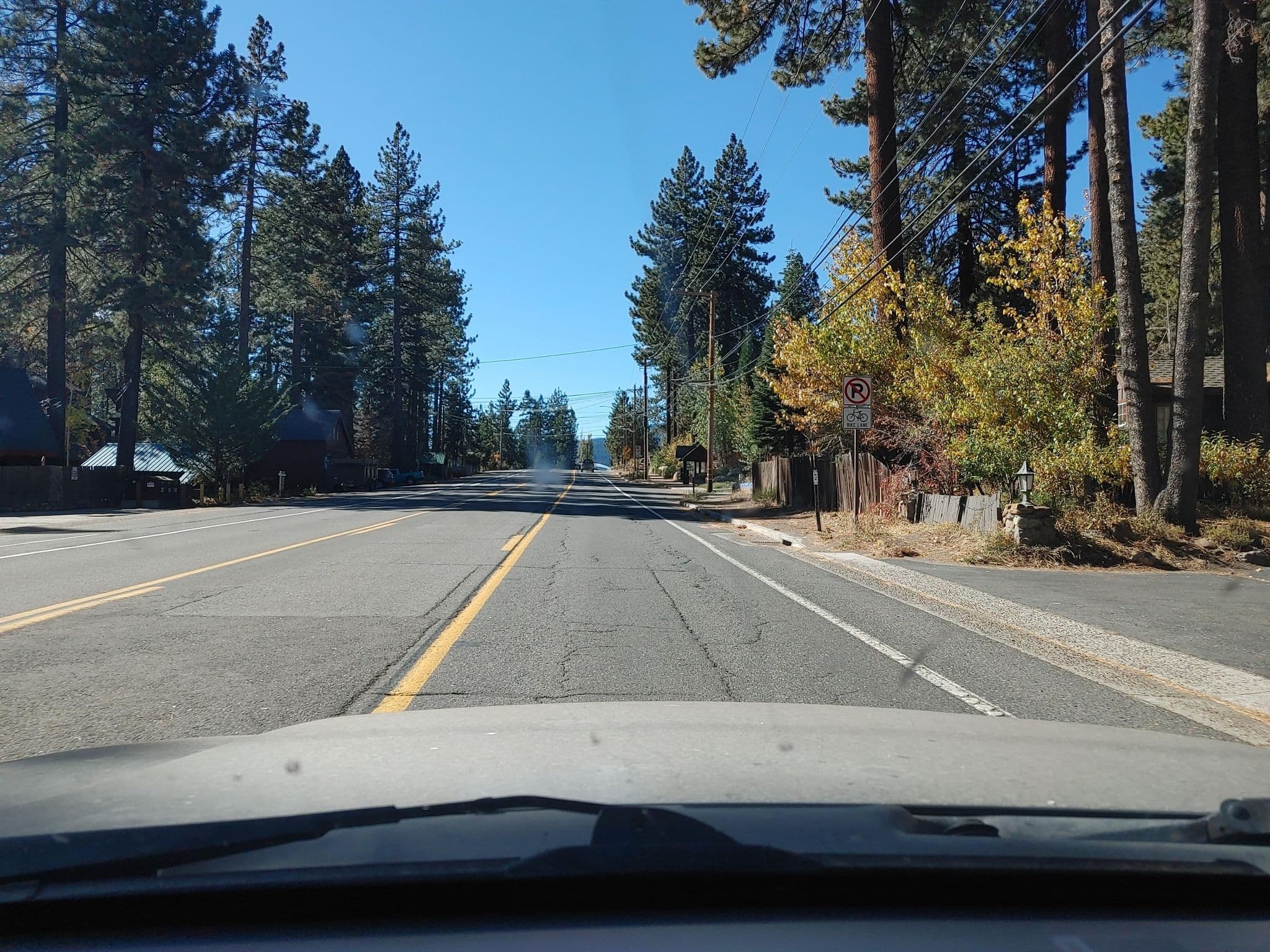 Street view near Rustic Cottages, Tahoe Vista — © nmixter (CC BY-SA · Mapillary)