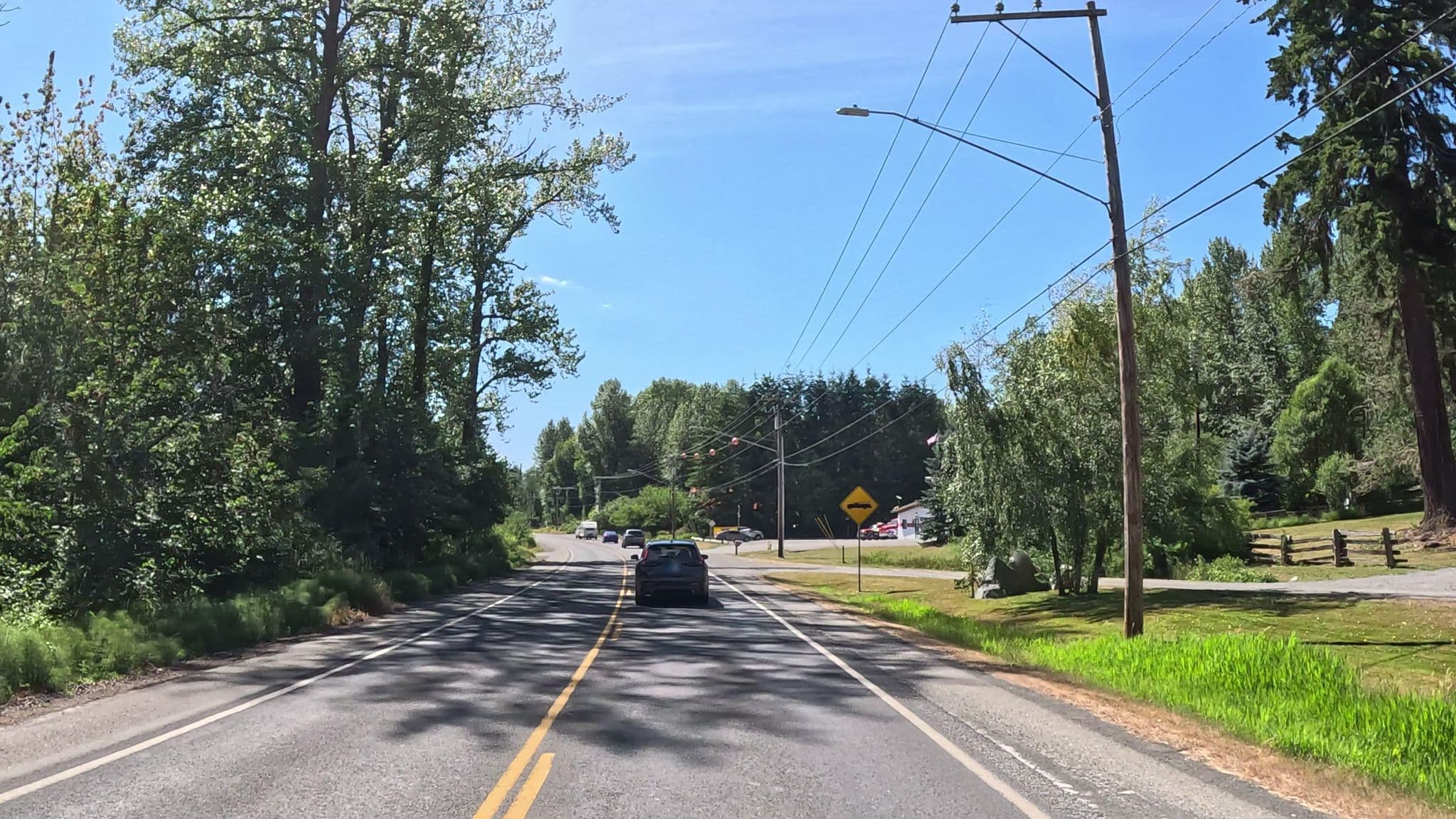Street view near Base Camp Cottages, Eatonville — © robinmonks (CC BY-SA · Mapillary)