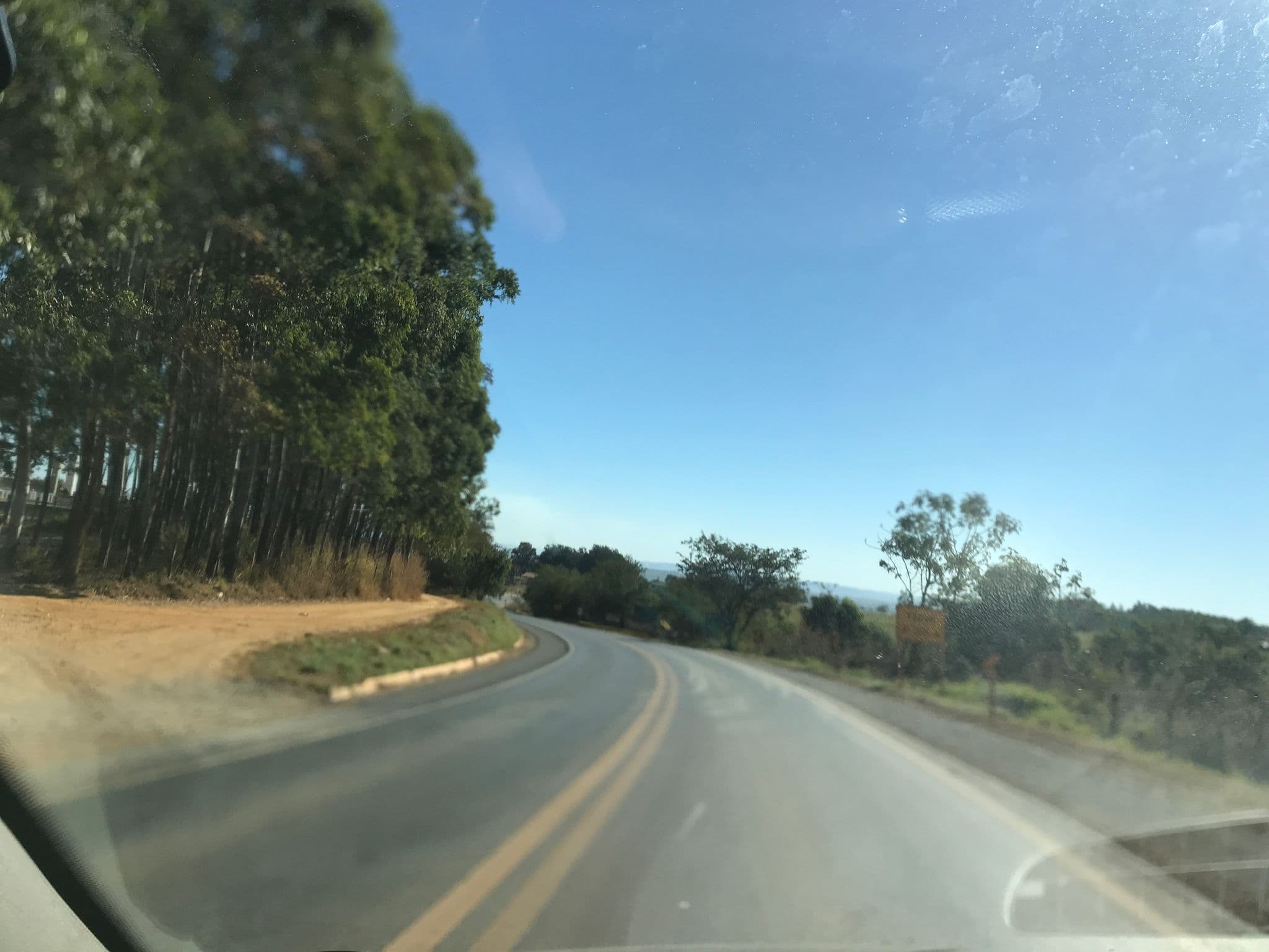 Street view near Rocha Palace Hotel, Bambuí — © divino (CC BY-SA · Mapillary)