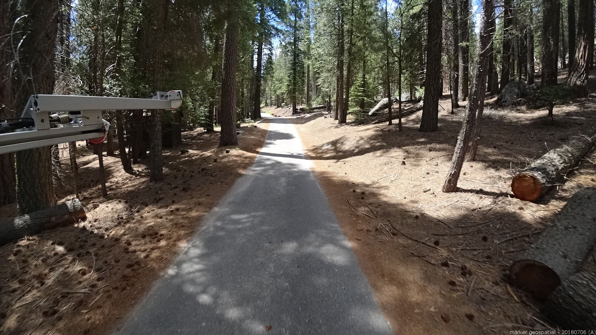 Street view near Lower Chiquito Campground, Ahwahnee — © marker_geo (CC BY-SA · Mapillary)
