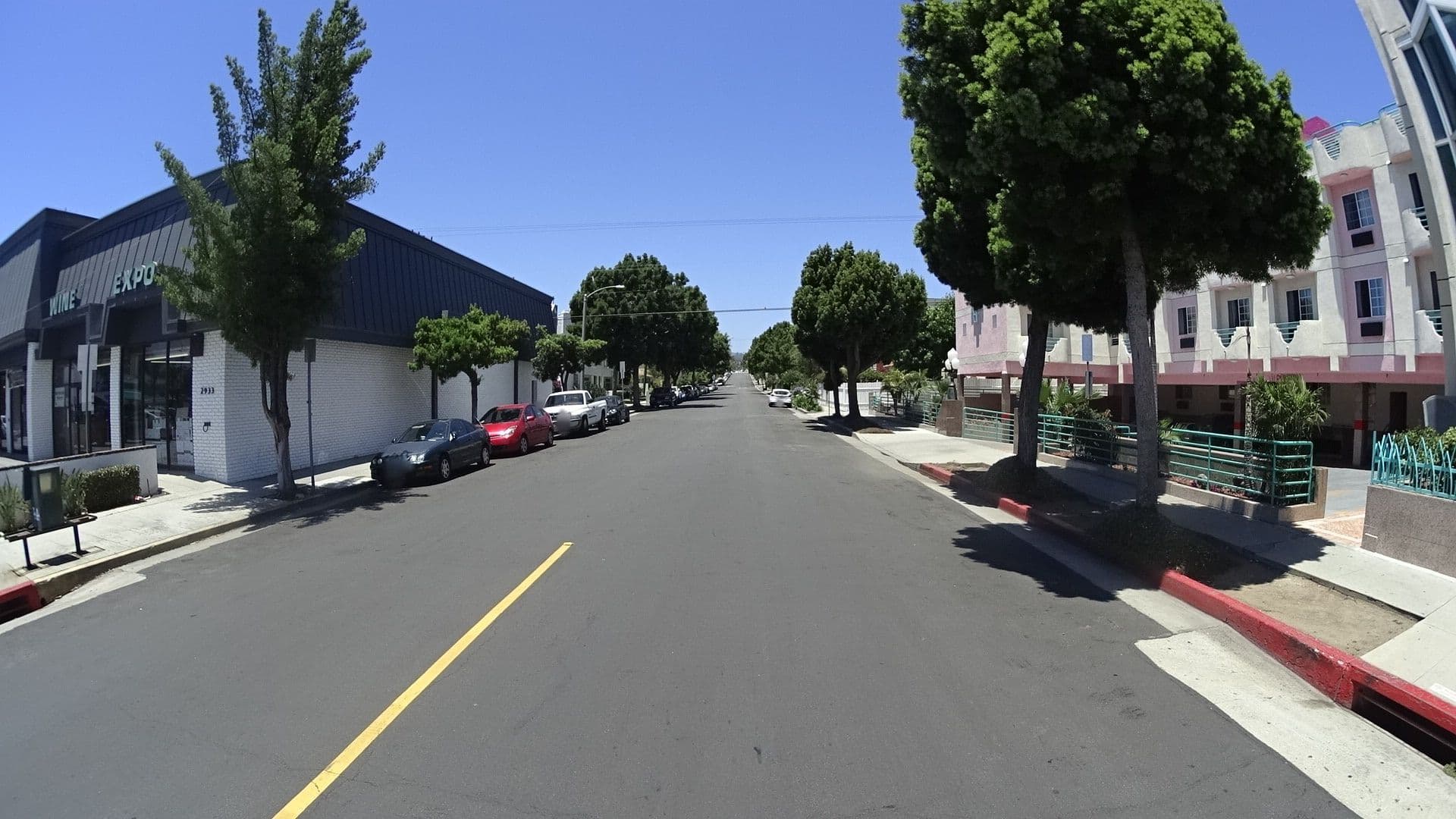 Street view near Days Inn, Sawtelle — © mly_la (CC BY-SA · Mapillary)