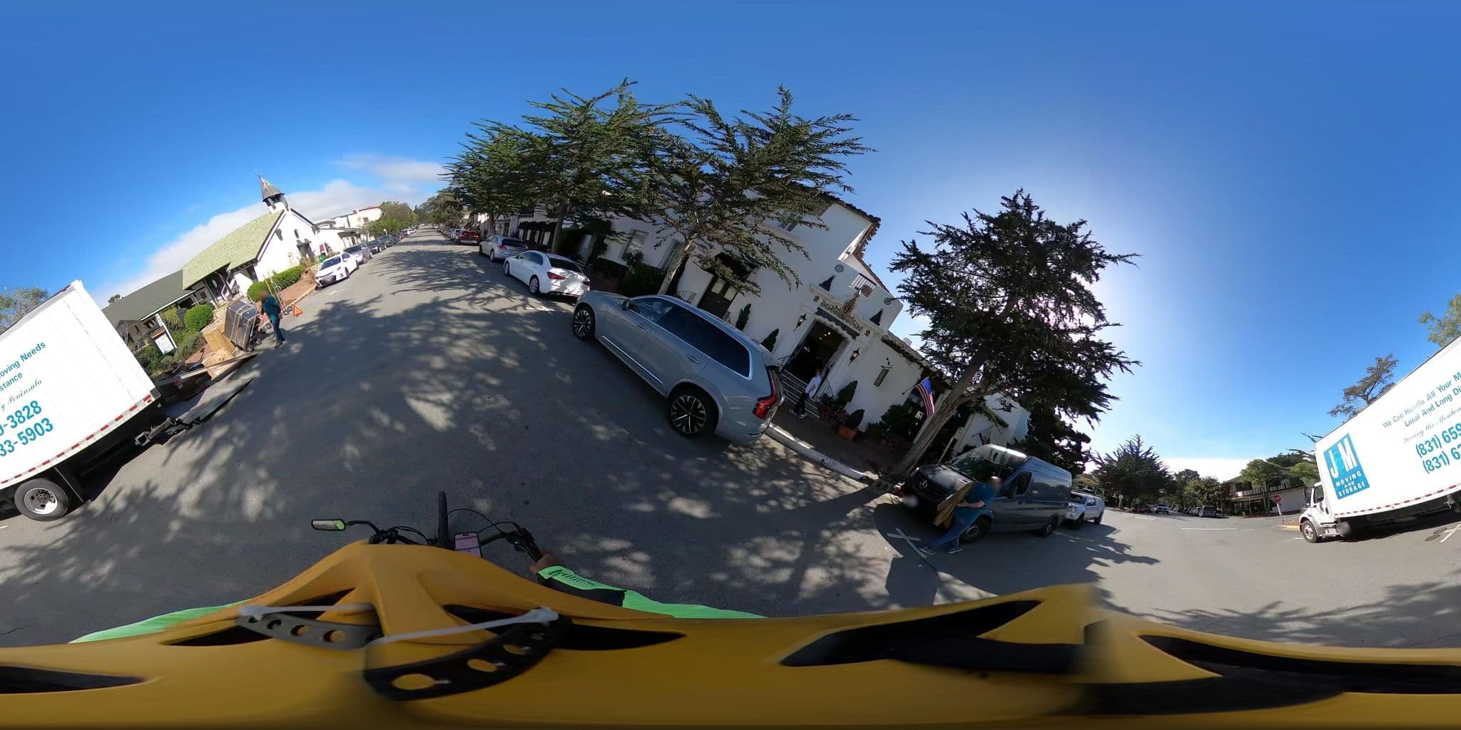 Street view near Cypress Inn, Carmel-by-the-Sea — © pixelpete (CC BY-SA · Mapillary)