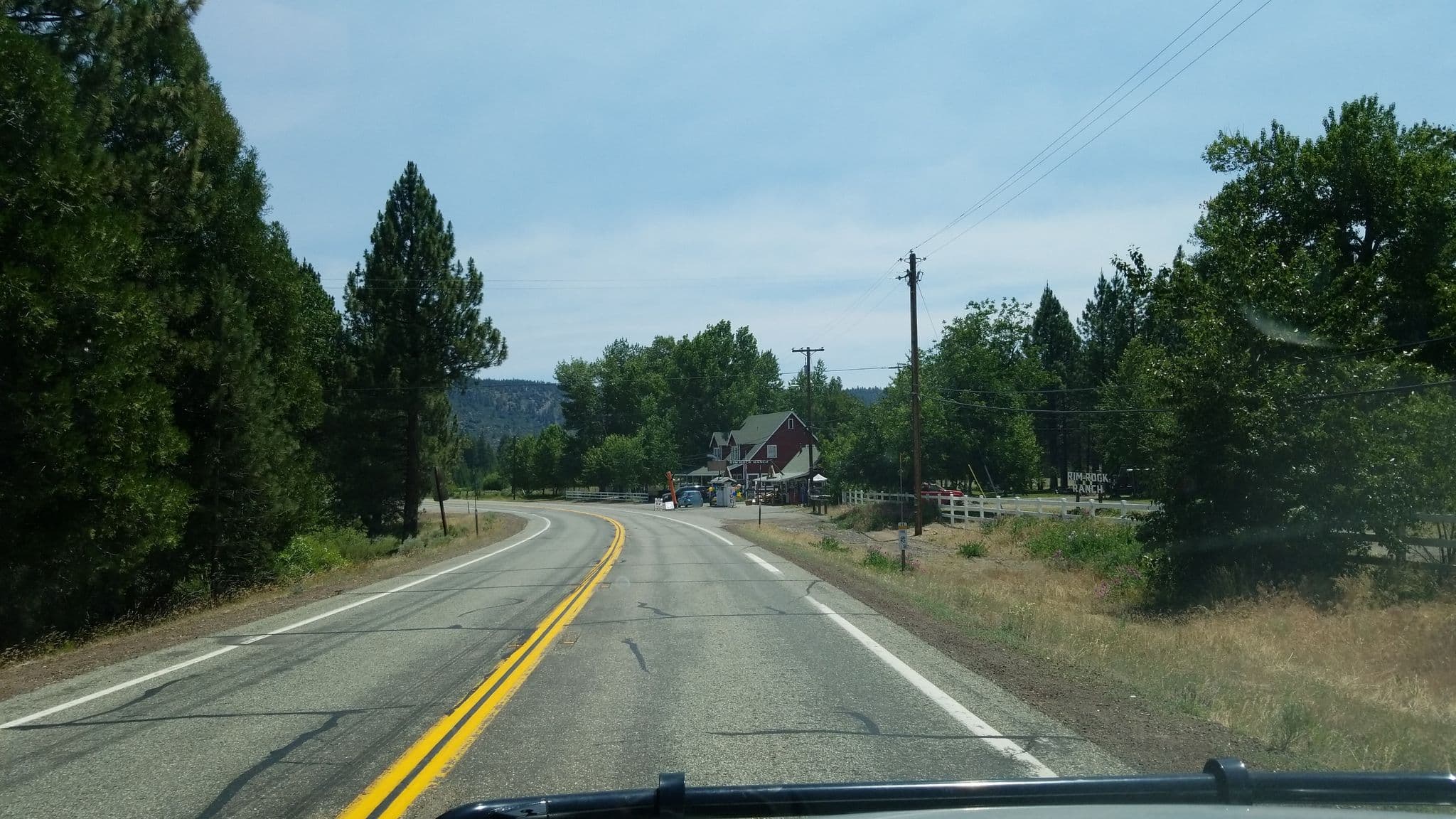 Street view near Gordon's Rim Rock Ranch Cabins, Burney — © jeepjockey (CC BY-SA · Mapillary)
