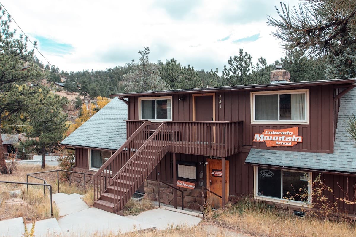 Estes Park Adventure Hotel, Hostel in Estes Park