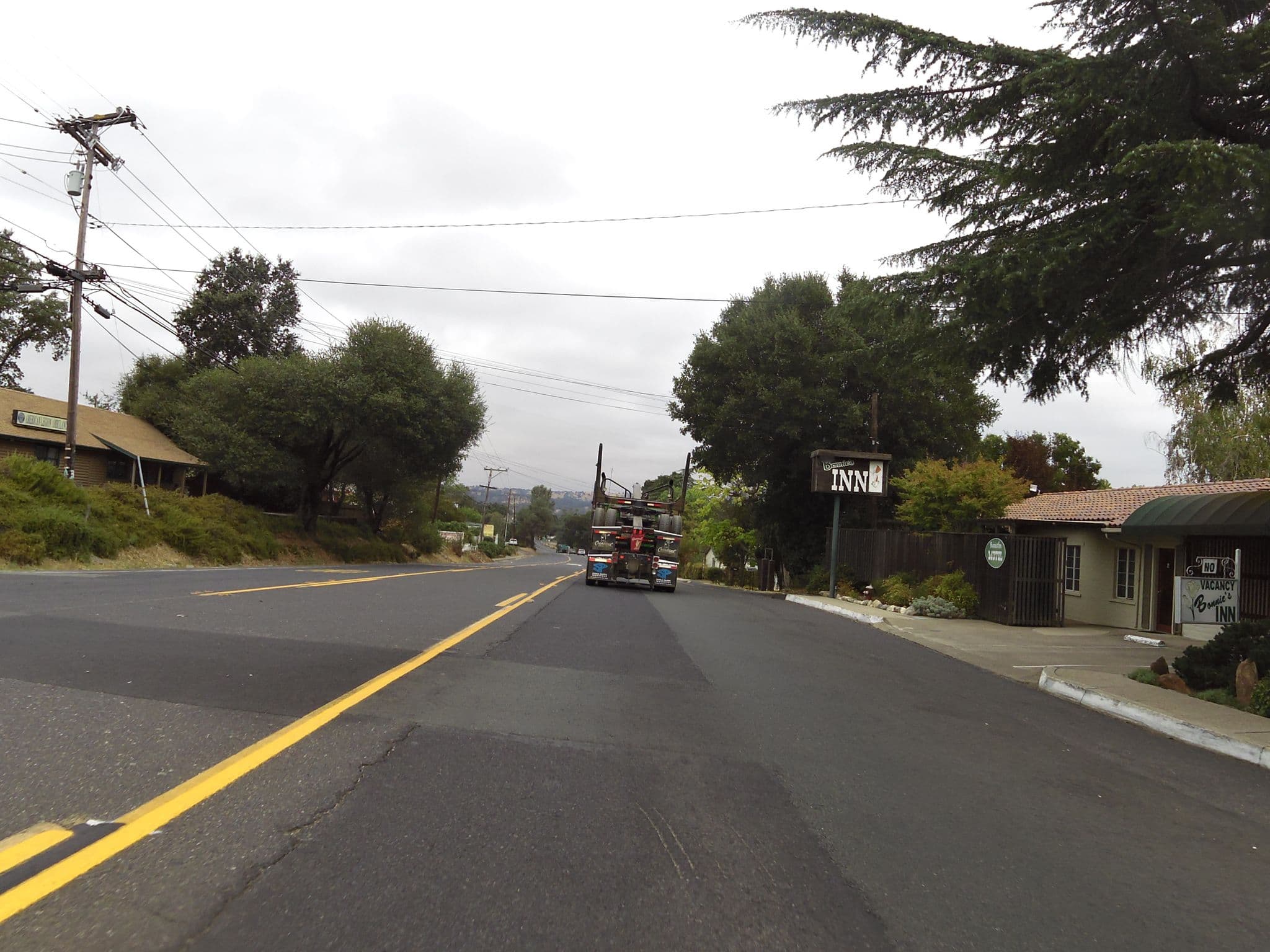 Street view near Bonnie's Inn Motel, San Andreas — © clydel (CC BY-SA · Mapillary)