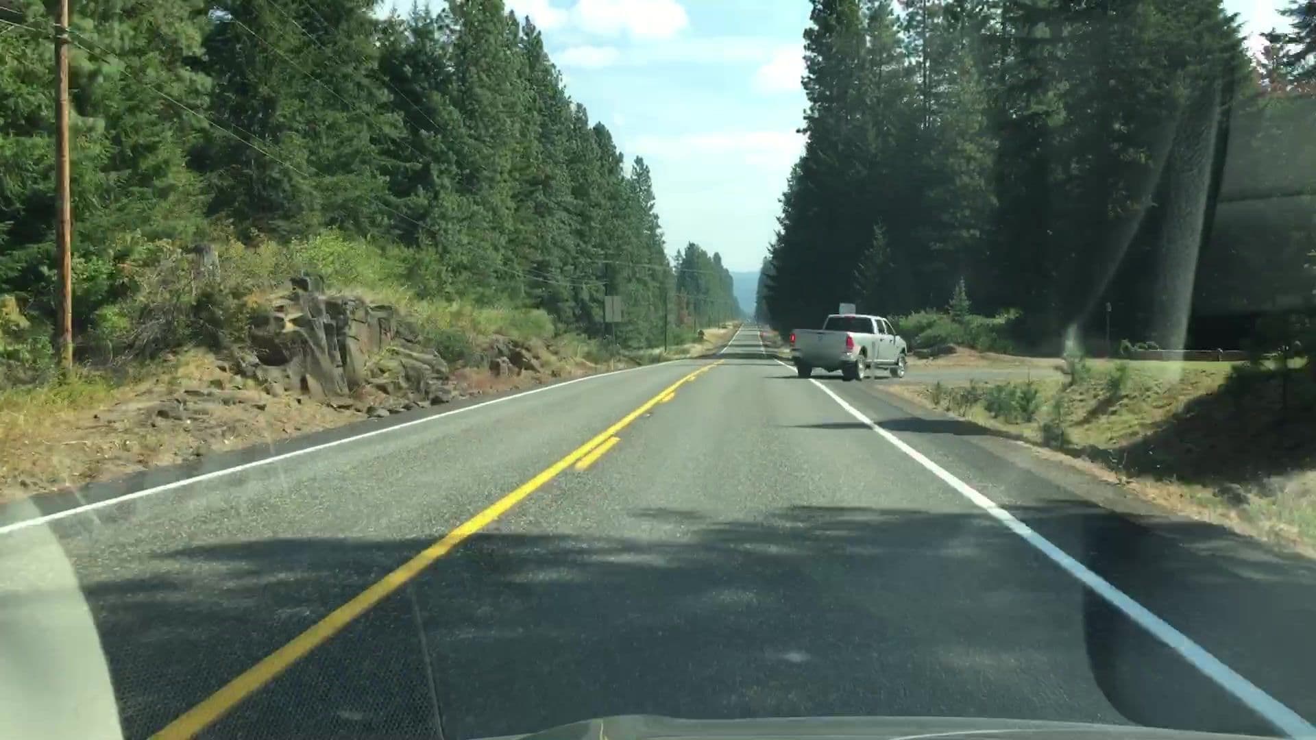 Street view near Trout Lake Cozy Cabins, White Salmon — © lvl5 (CC BY-SA · Mapillary)
