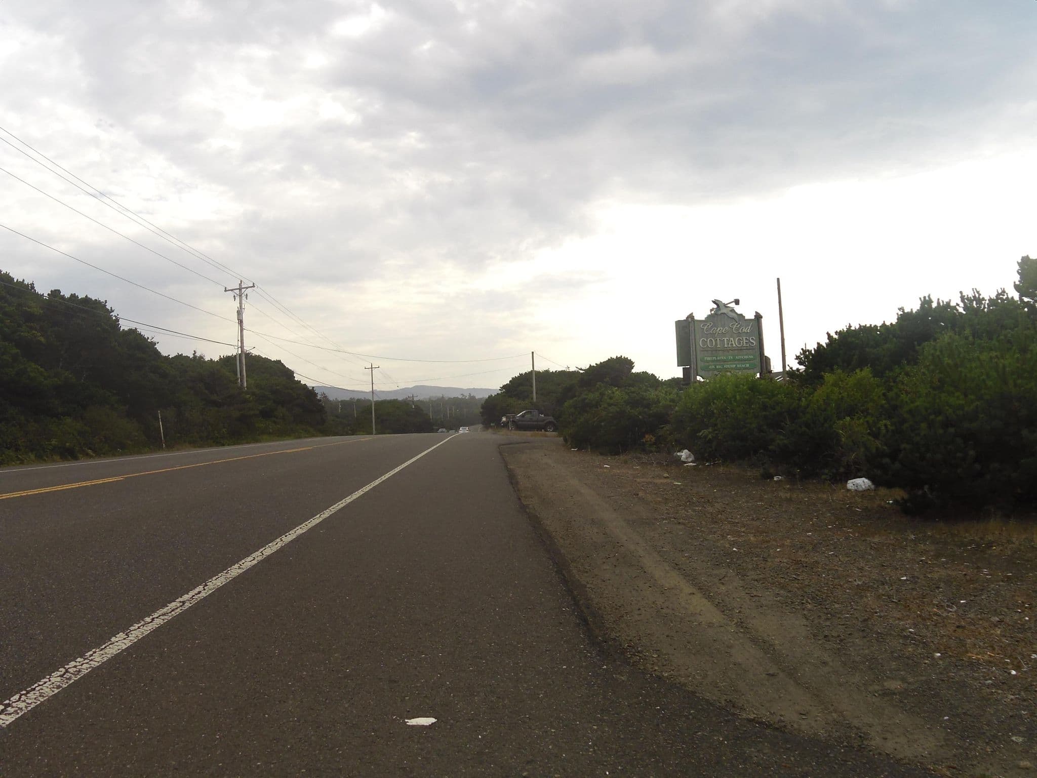 Street view near Cape Cod Cottages unit 5, Waldport — © andrewsnow (CC BY-SA · Mapillary)