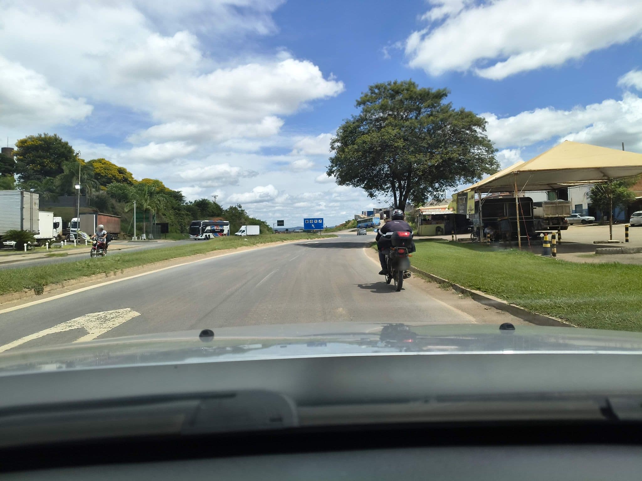 Street view near Hotel Cerrado, Montes Claros — © nomondo (CC BY-SA · Mapillary)