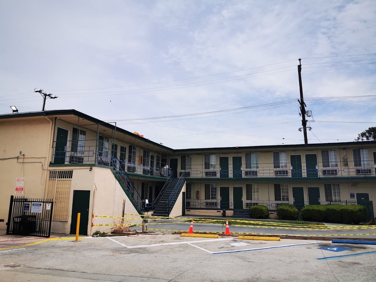 EC Motel, Motel in Vermont Square