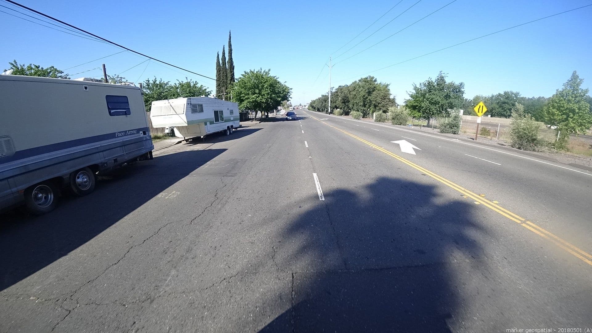 Street view near Sacramento Sun RV Park, Arden-Arcade — © marker_geo (CC BY-SA · Mapillary)