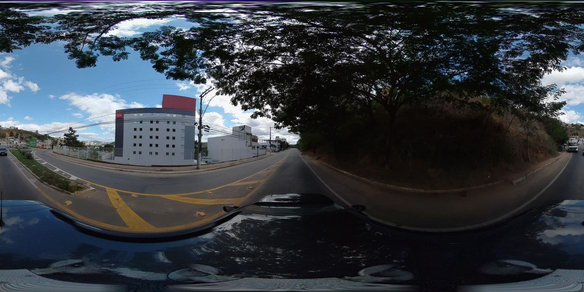 Street view near Ibis Hotel, Colatina — © 360 (CC BY-SA · Mapillary)