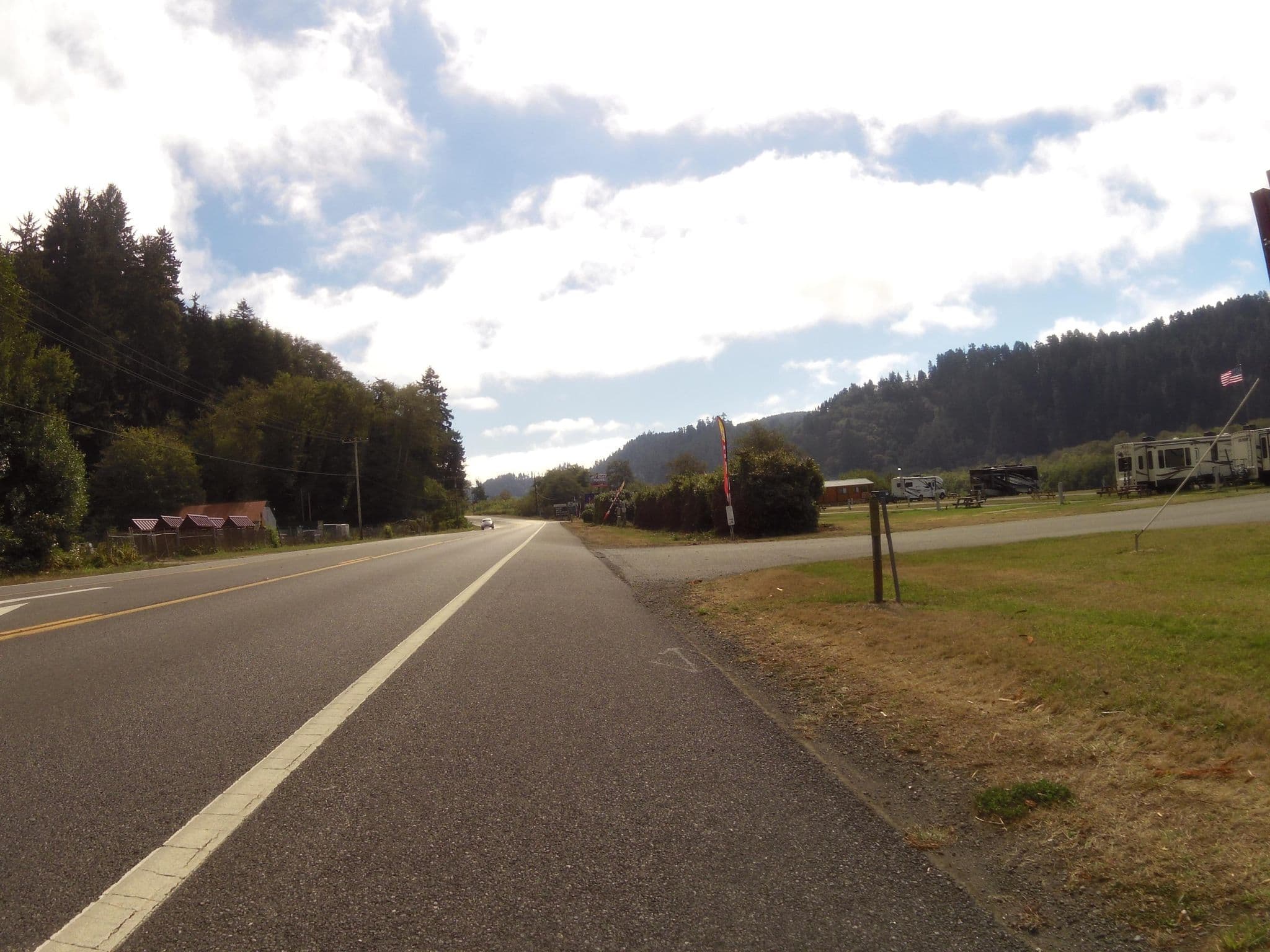 Street view near Golden Bear RV Park, Bertsch-Oceanview — © andrewsnow (CC BY-SA · Mapillary)