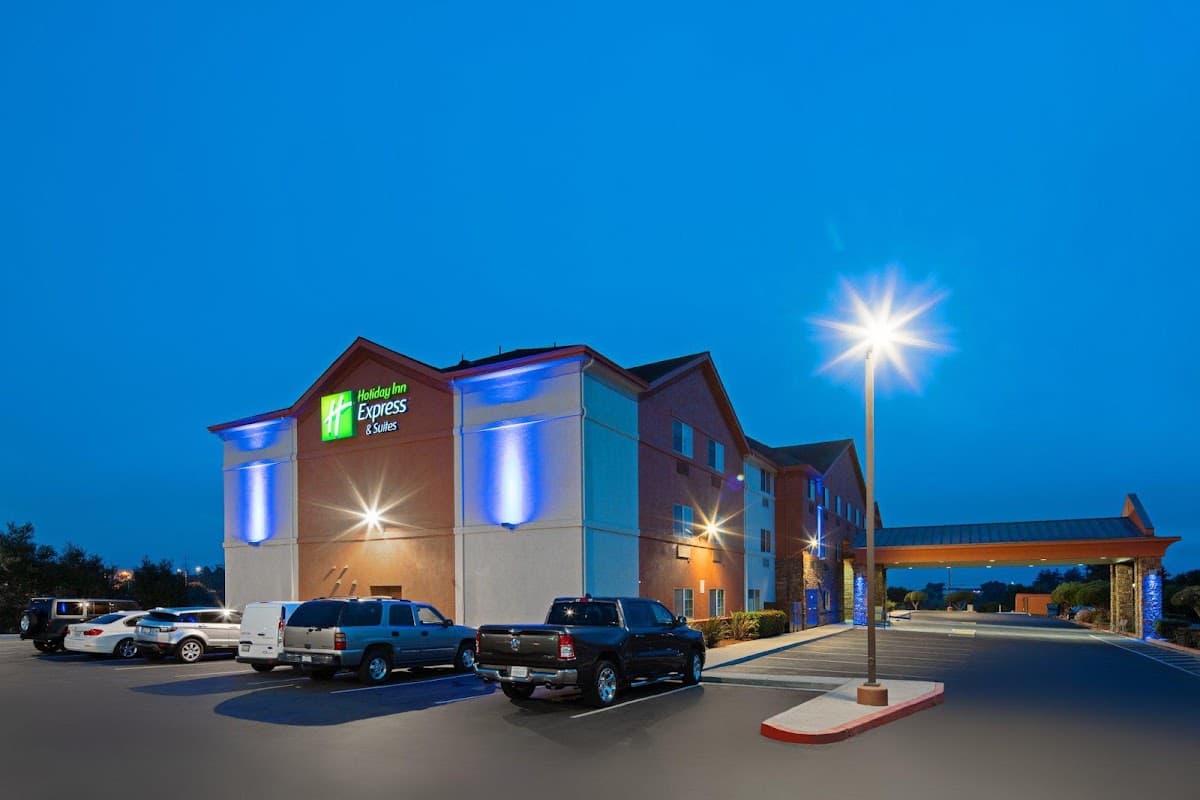 Holiday Inn Express & Suites Watsonville, Hotel in Freedom