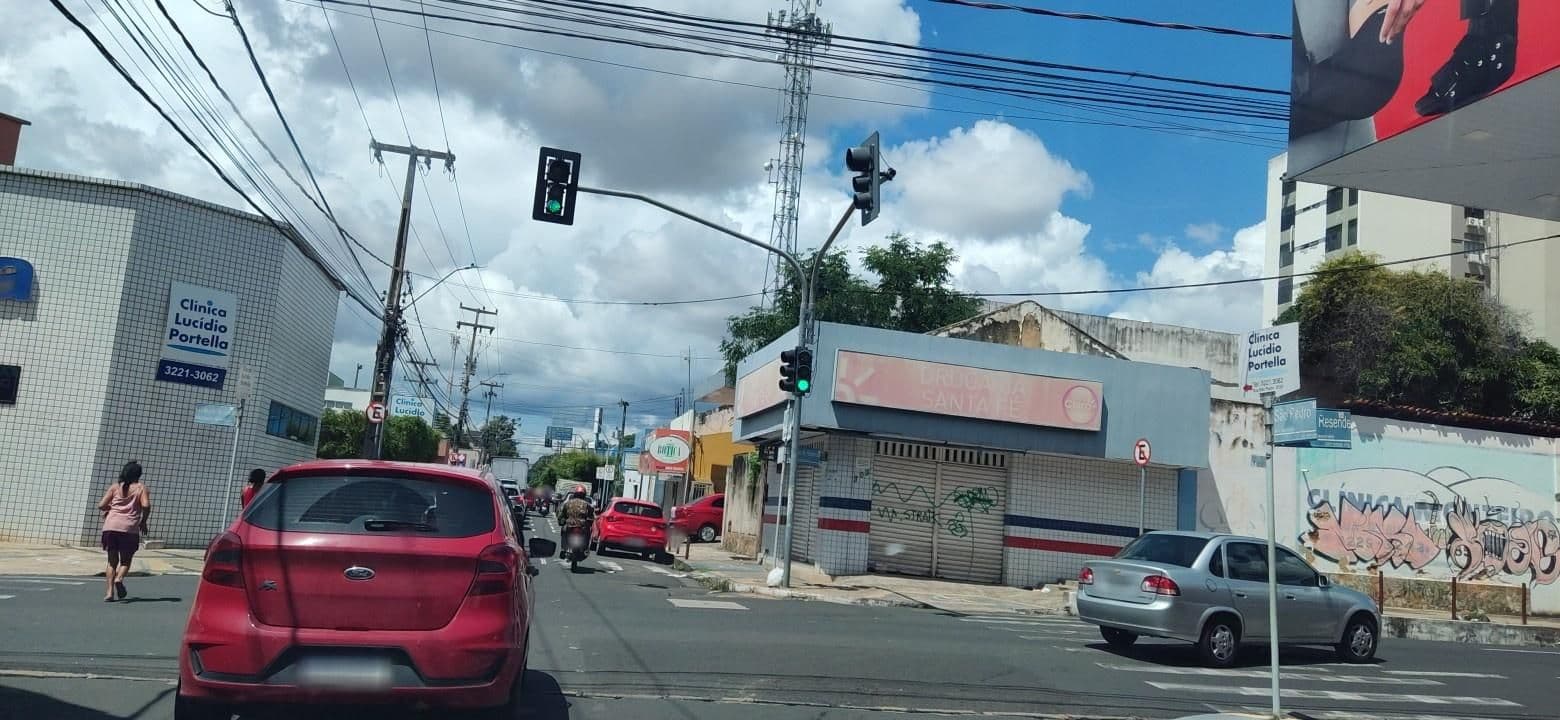 Street view near Detroit Hotel, Teresina — © felipedantas (CC BY-SA · Mapillary)