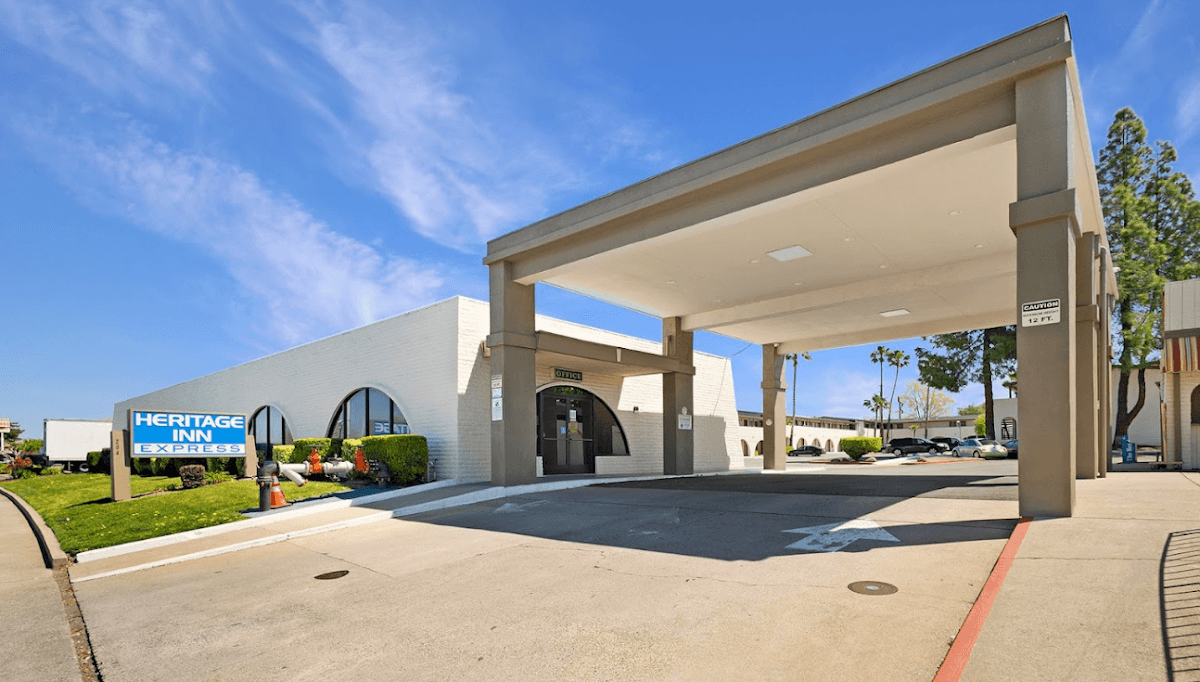 Heritage Inn Express, Motel in Roseville