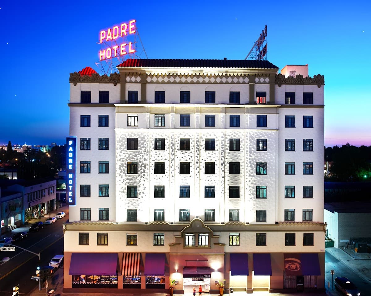 Padre Hotel, Hotel in Bakersfield