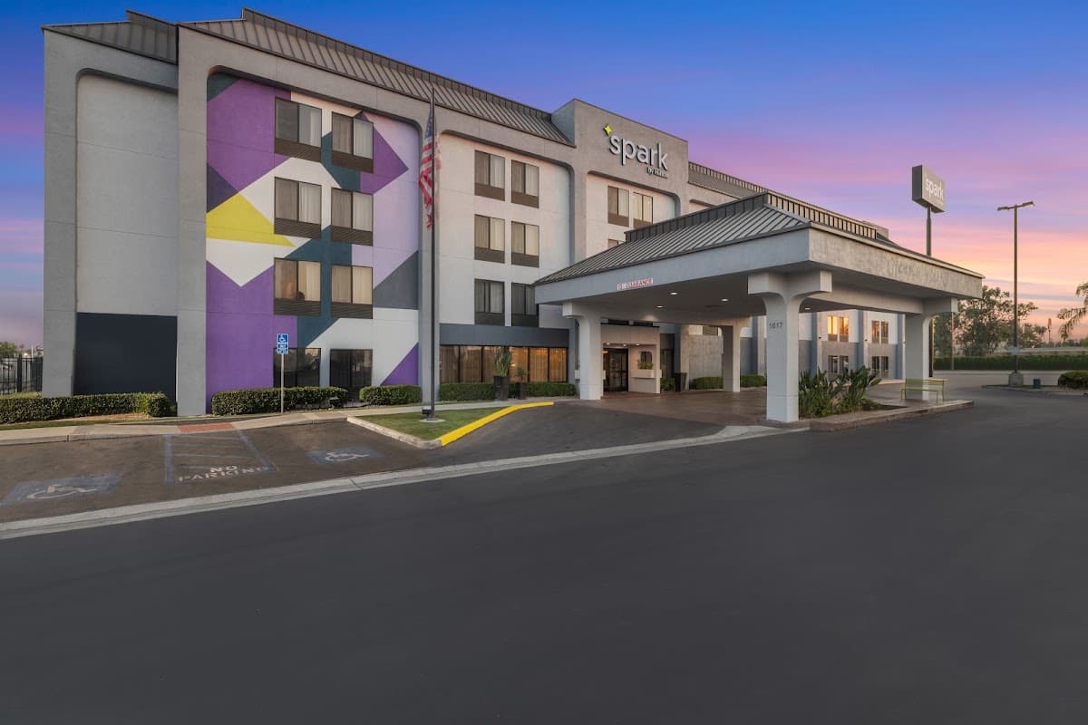Spark by Hilton Bakersfield Central, Hotel in Bakersfield