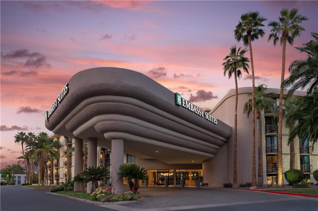Embassy Suites by Hilton Hotel Phoenix Biltmore, Hotel in Encanto