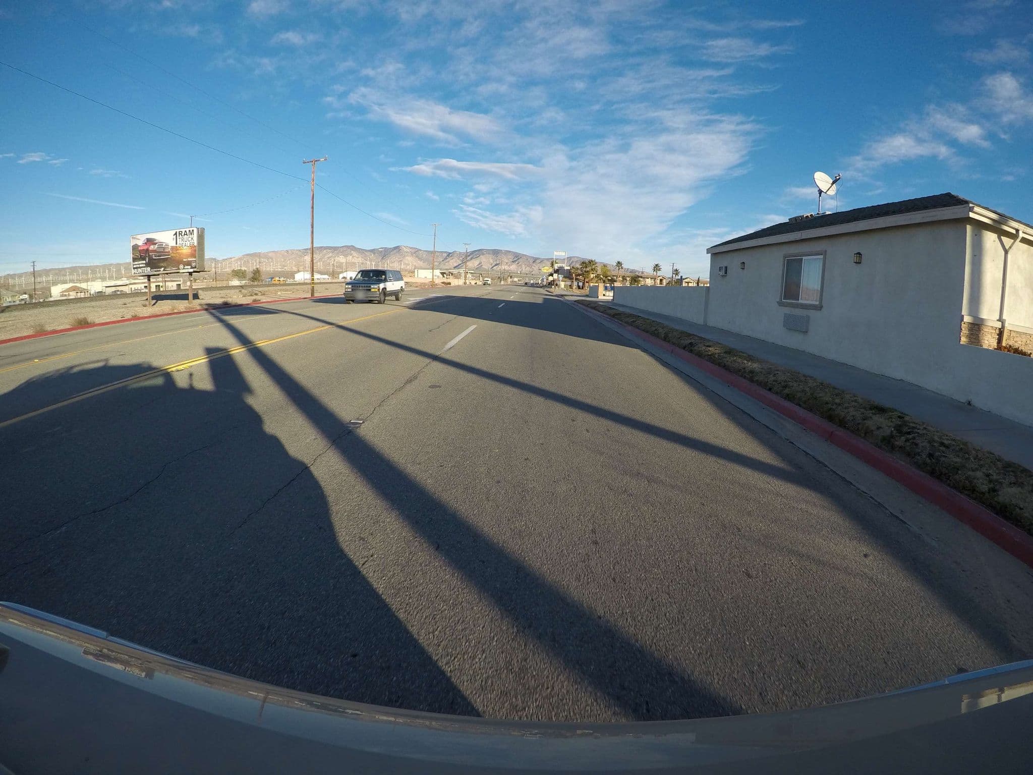Street view near Days Inn, Mojave — © magic1010d (CC BY-SA · Mapillary)