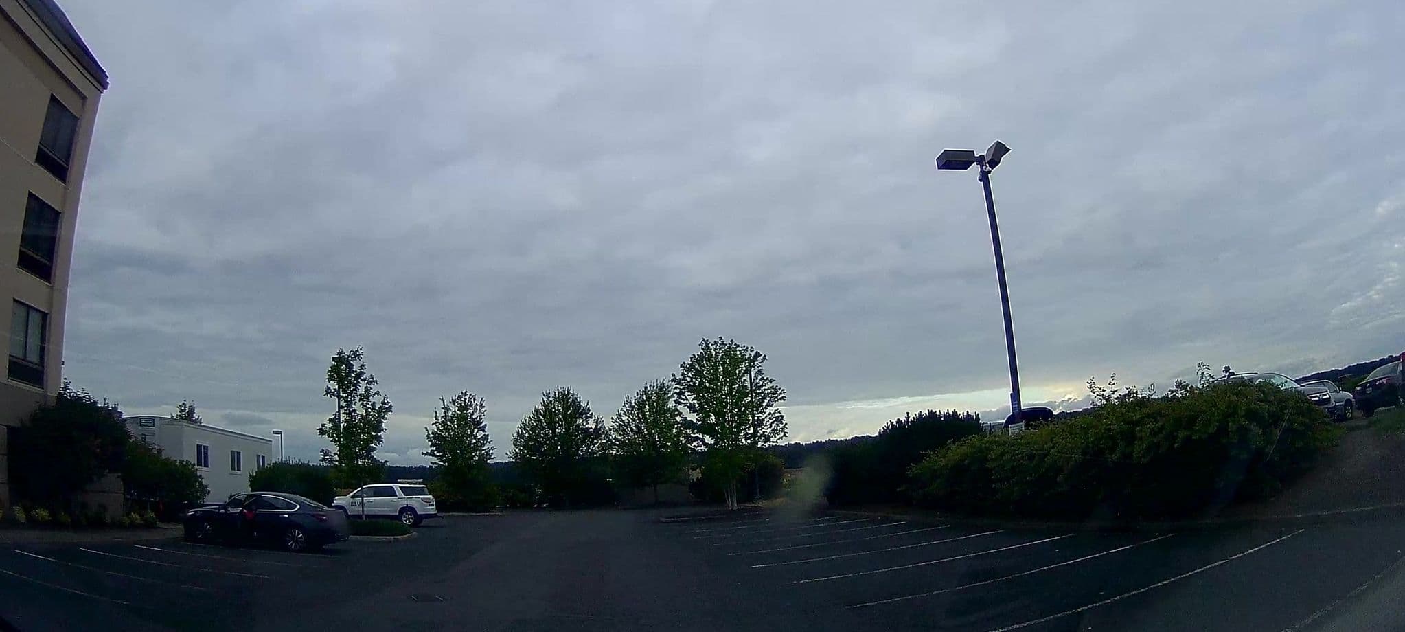 Street view near Hampton, Mill Plain — © glassman (CC BY-SA · Mapillary)