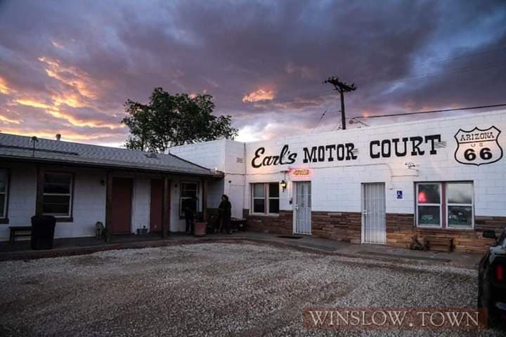 Earl's Motor Court, Motel in Winslow