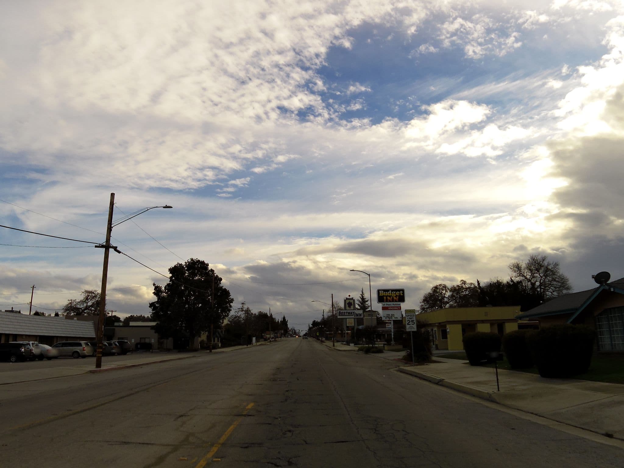 Street view near Townhouse Motel, Paso Robles — © andrewsnow (CC BY-SA · Mapillary)